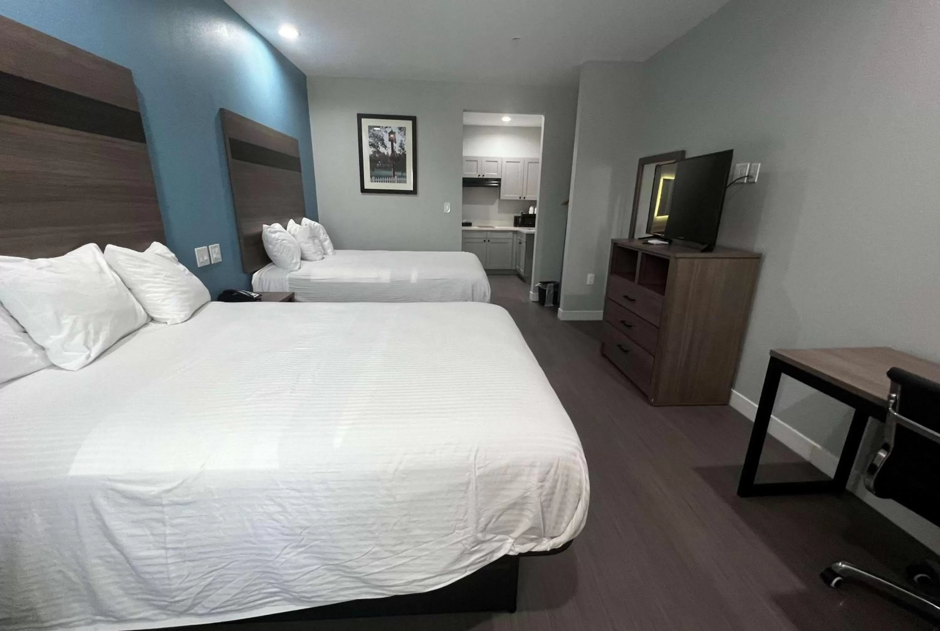 Photo of the whole room, Bed in Baymont by Wyndham Freeport Texas