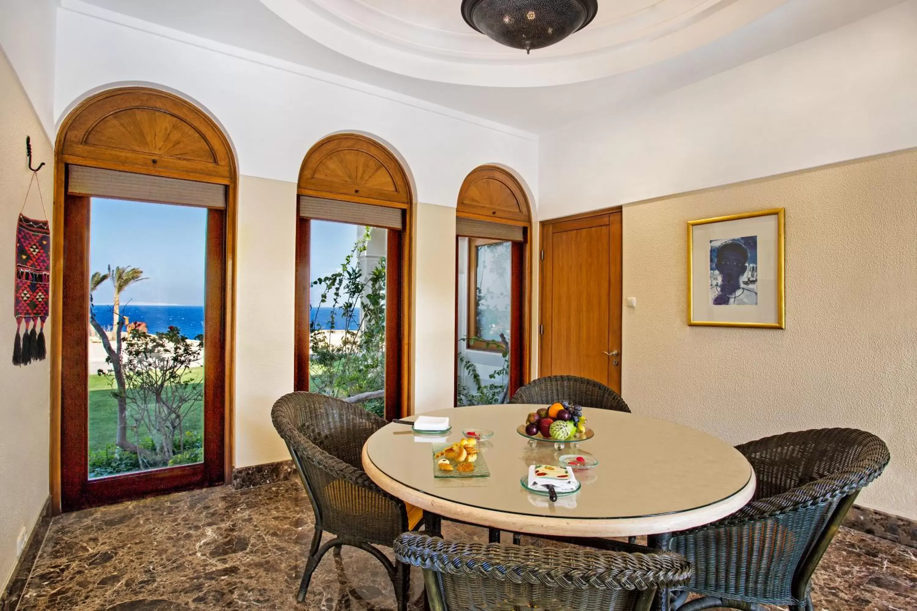 Day, Dining Area in The Oberoi Beach Resort, Sahl Hasheesh