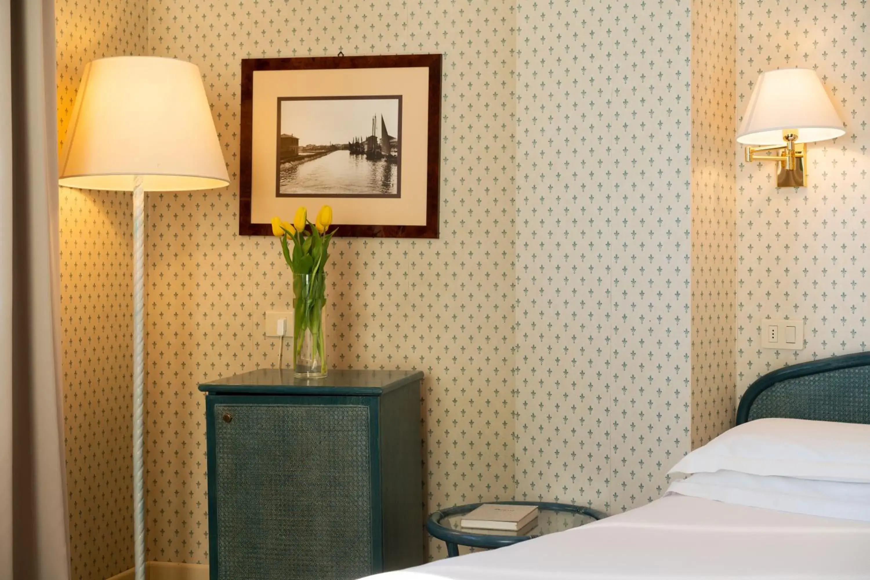 Bed in Grand Hotel Astoria