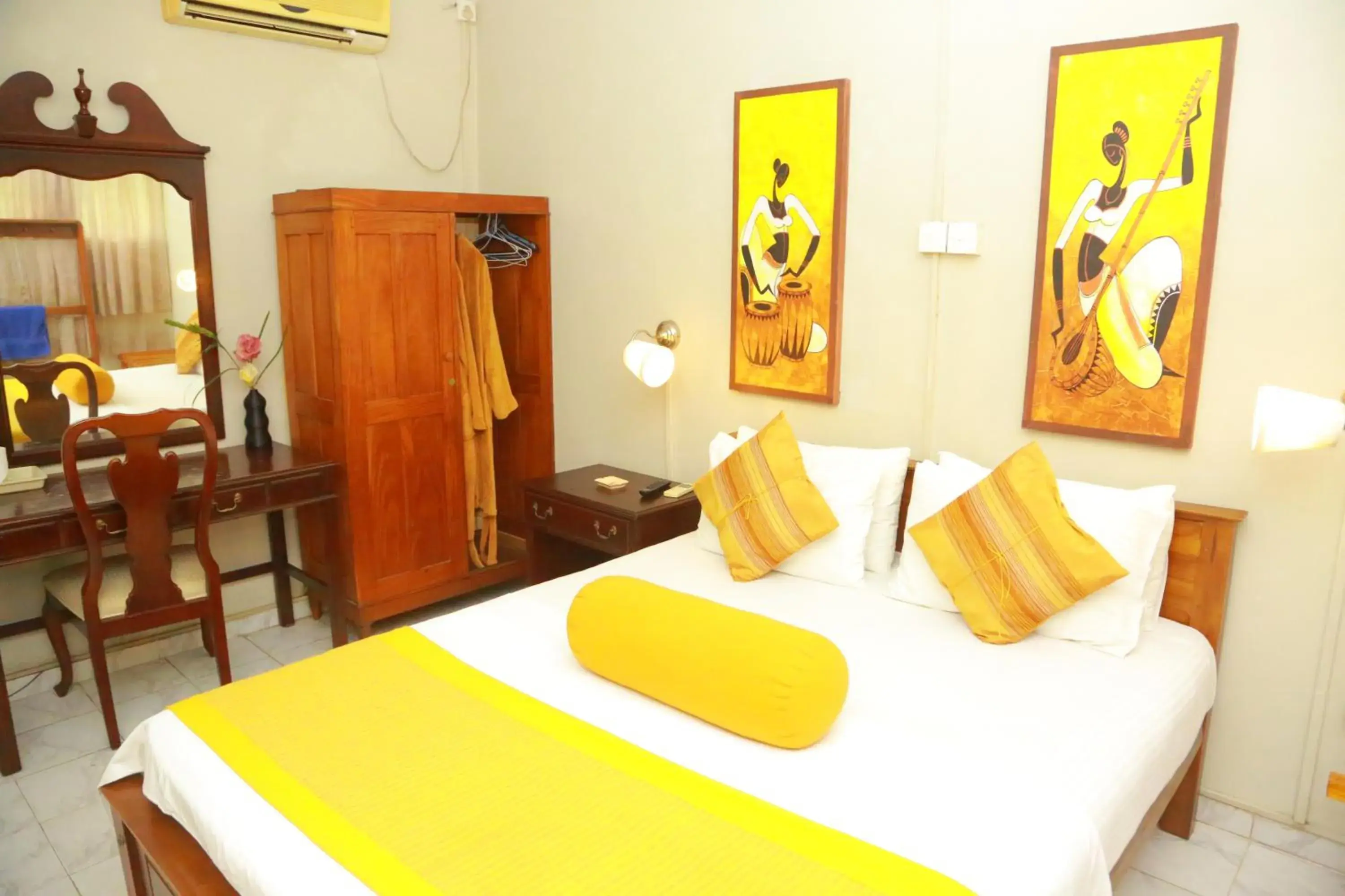 Bed in Ranveli Beach Resort