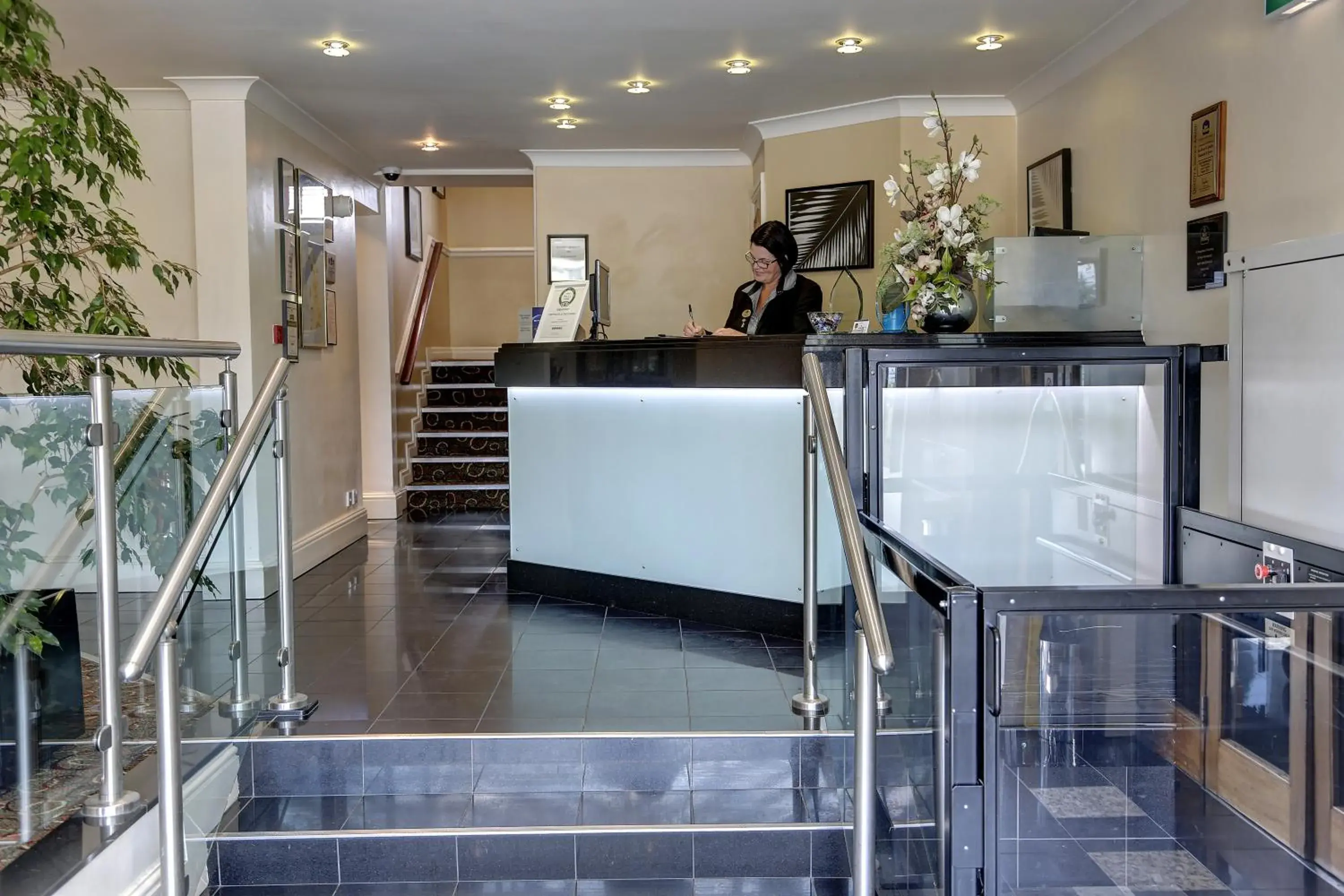 Lobby or reception, Lobby/Reception in Best Western Plus Milford Hotel