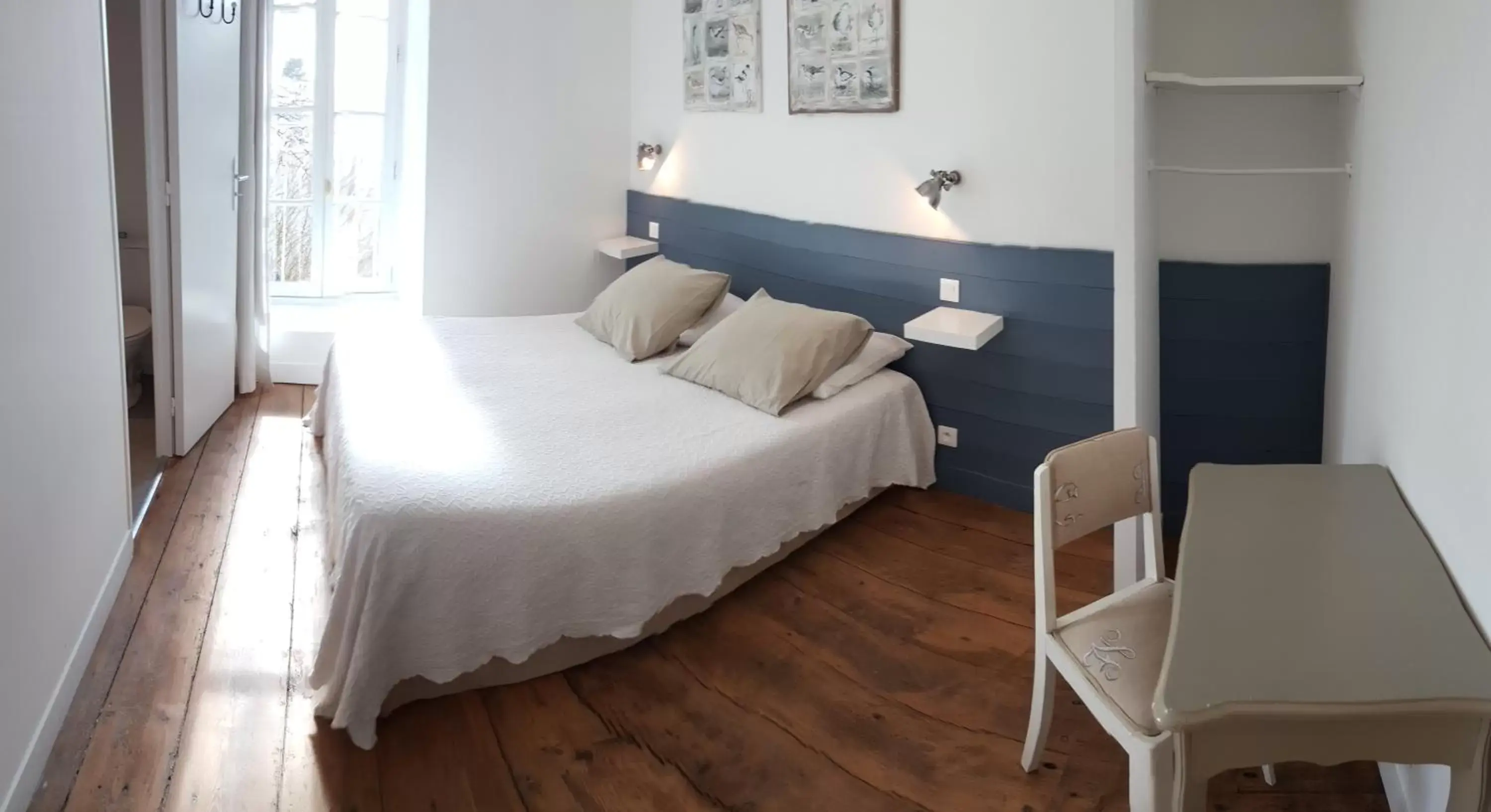 Bed in Le Mole (Appartements et Chambres)