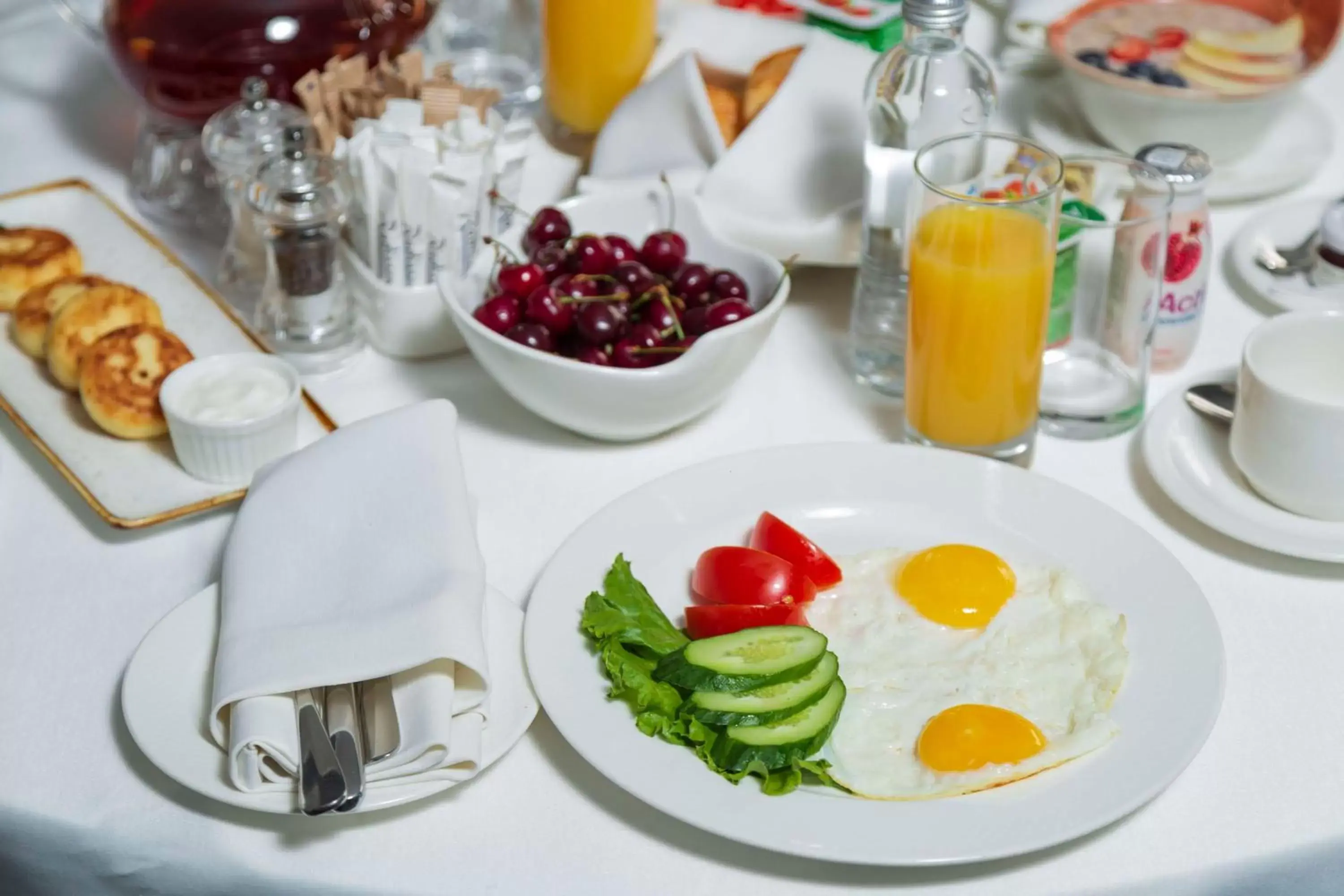 Breakfast in Radisson Hotel Astana