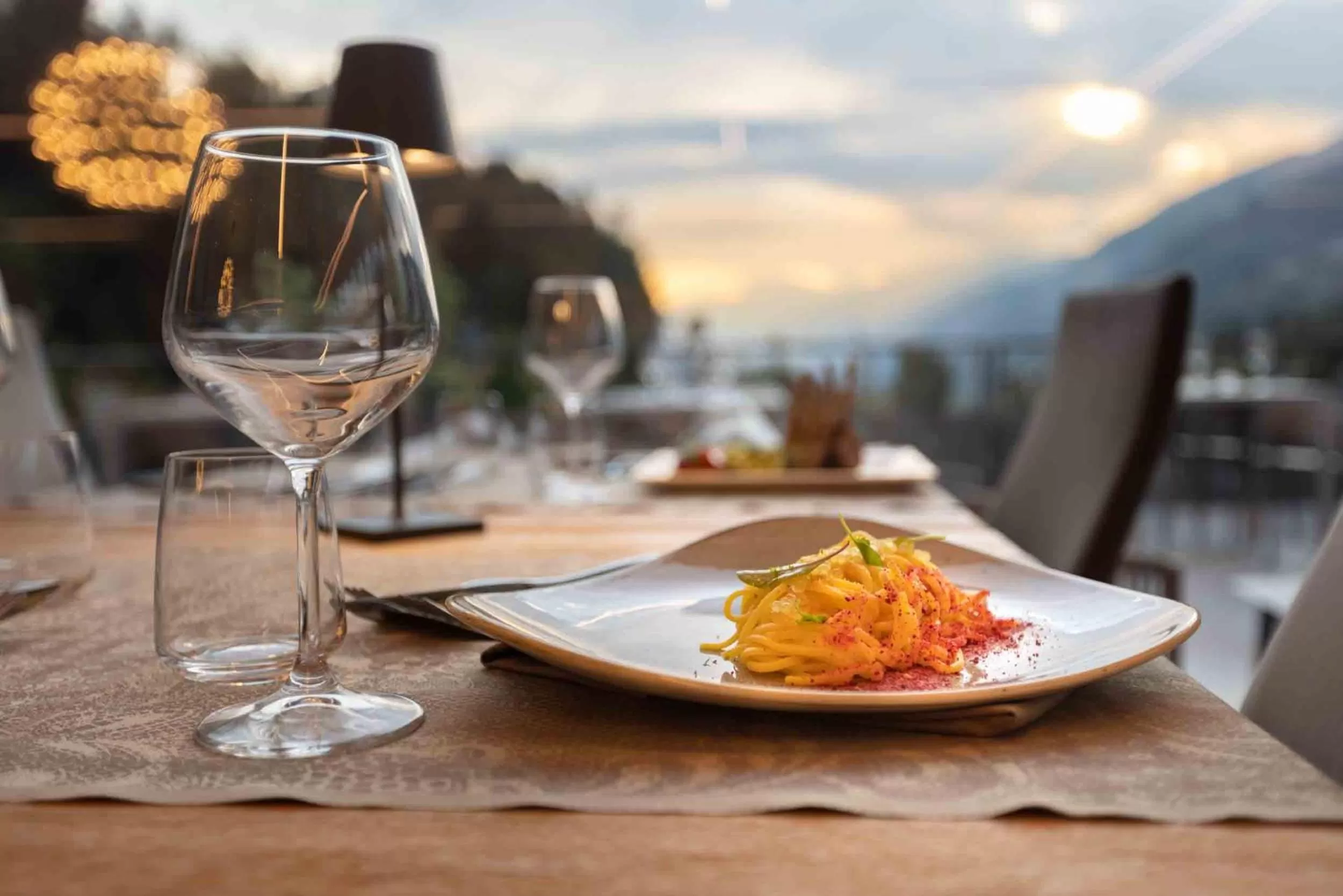 Restaurant/places to eat in Residence Adamello Resort