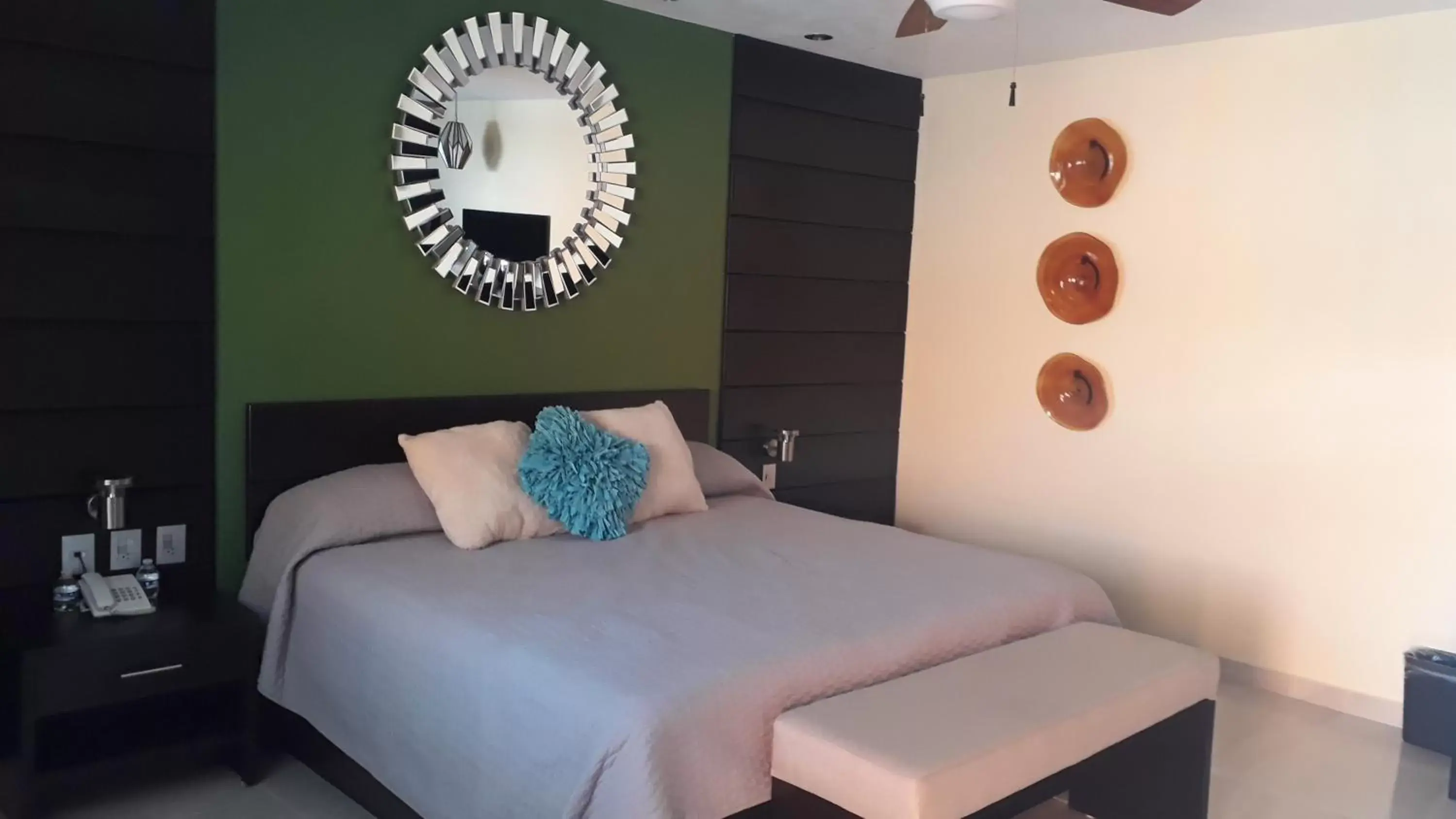 Bed in Luxury Hotel Inn