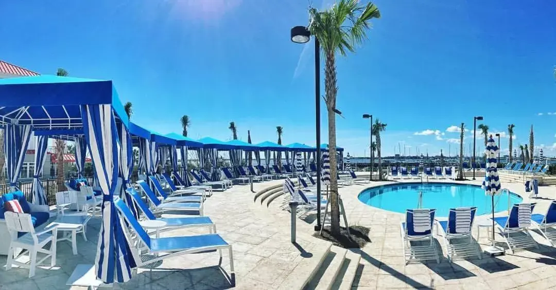 Swimming Pool in The Beach Club at Charleston Harbor Resort and Marina