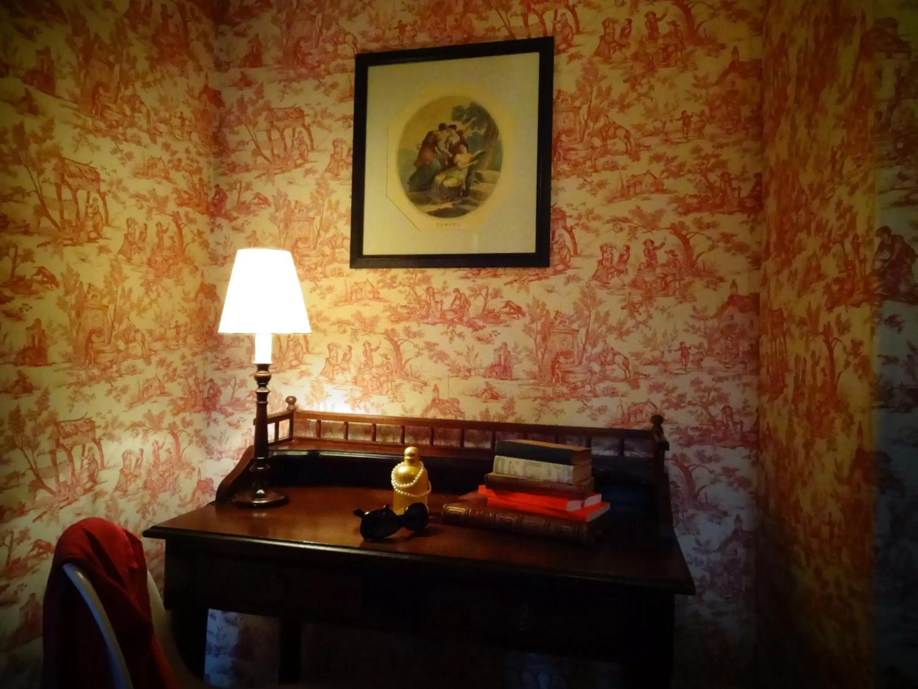 Small Single Room in Hôtel Prince de Conti - Hôtel Rénové Small Single Room in Hôtel Prince de Conti - Hôtel Rénové