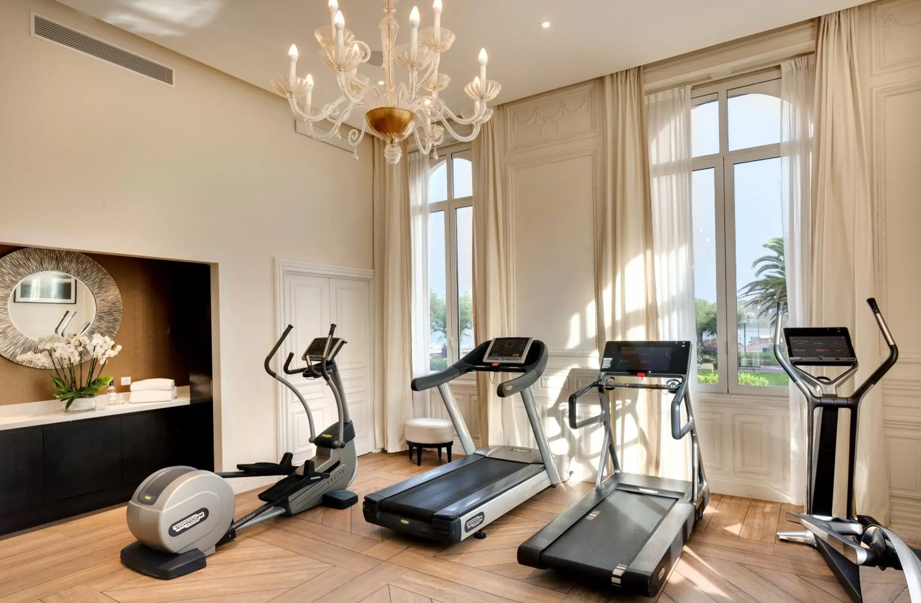 Fitness centre/facilities, Fitness Center/Facilities in Grand Hôtel Thalasso & Spa