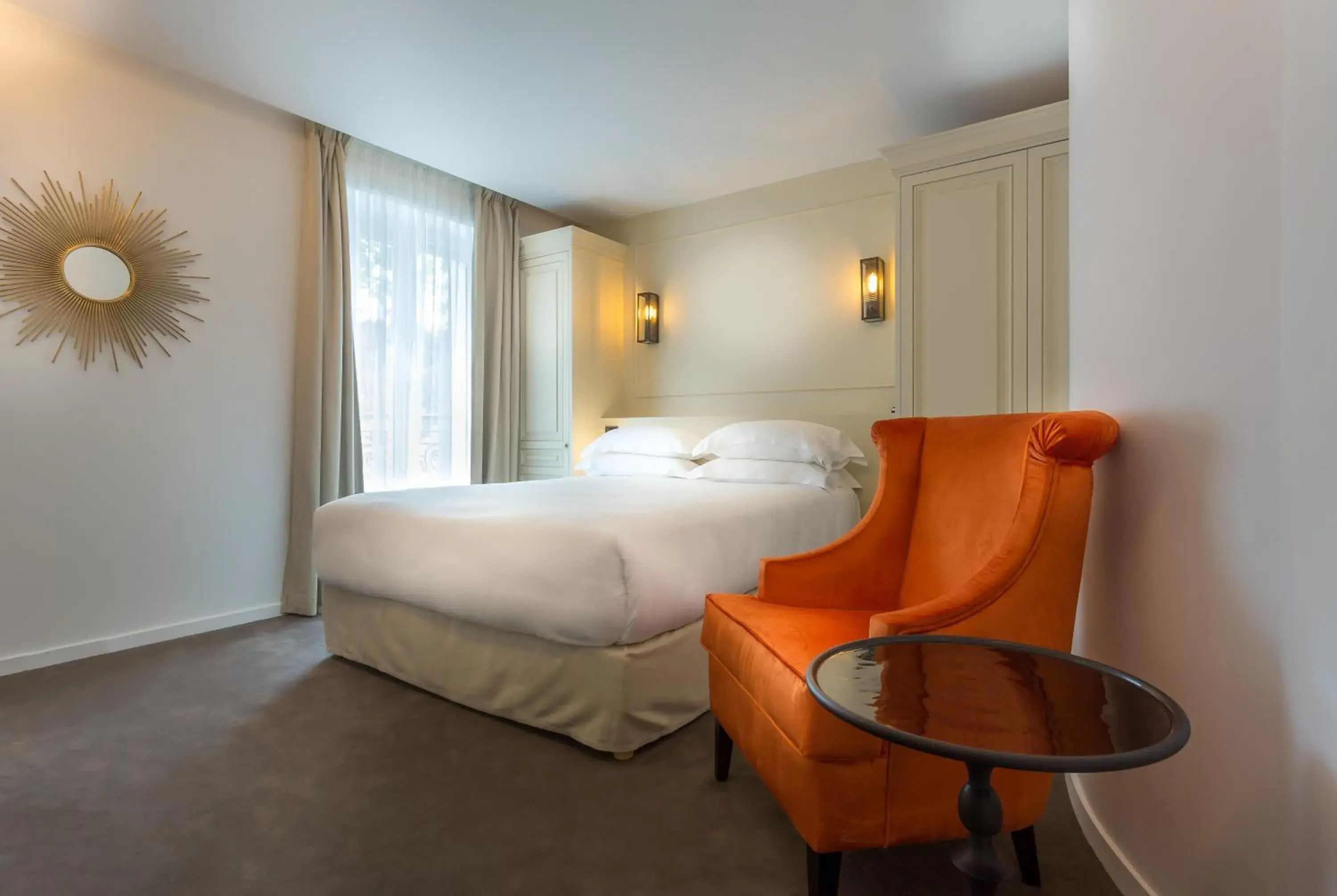 Photo of the whole room, Room Photo in Hotel La Comtesse