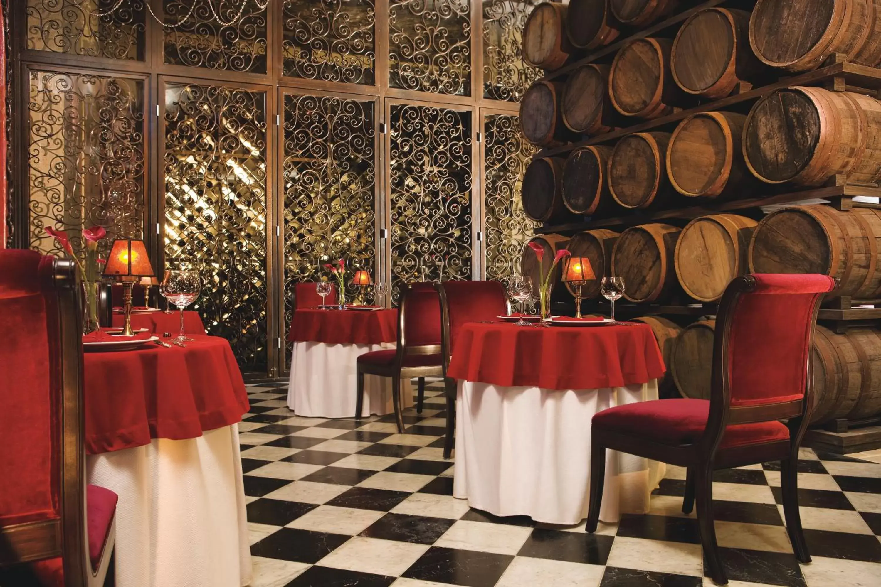 Restaurant/places to eat, Banquet Facilities in Secrets Maroma Beach Riviera Cancun - Adults only