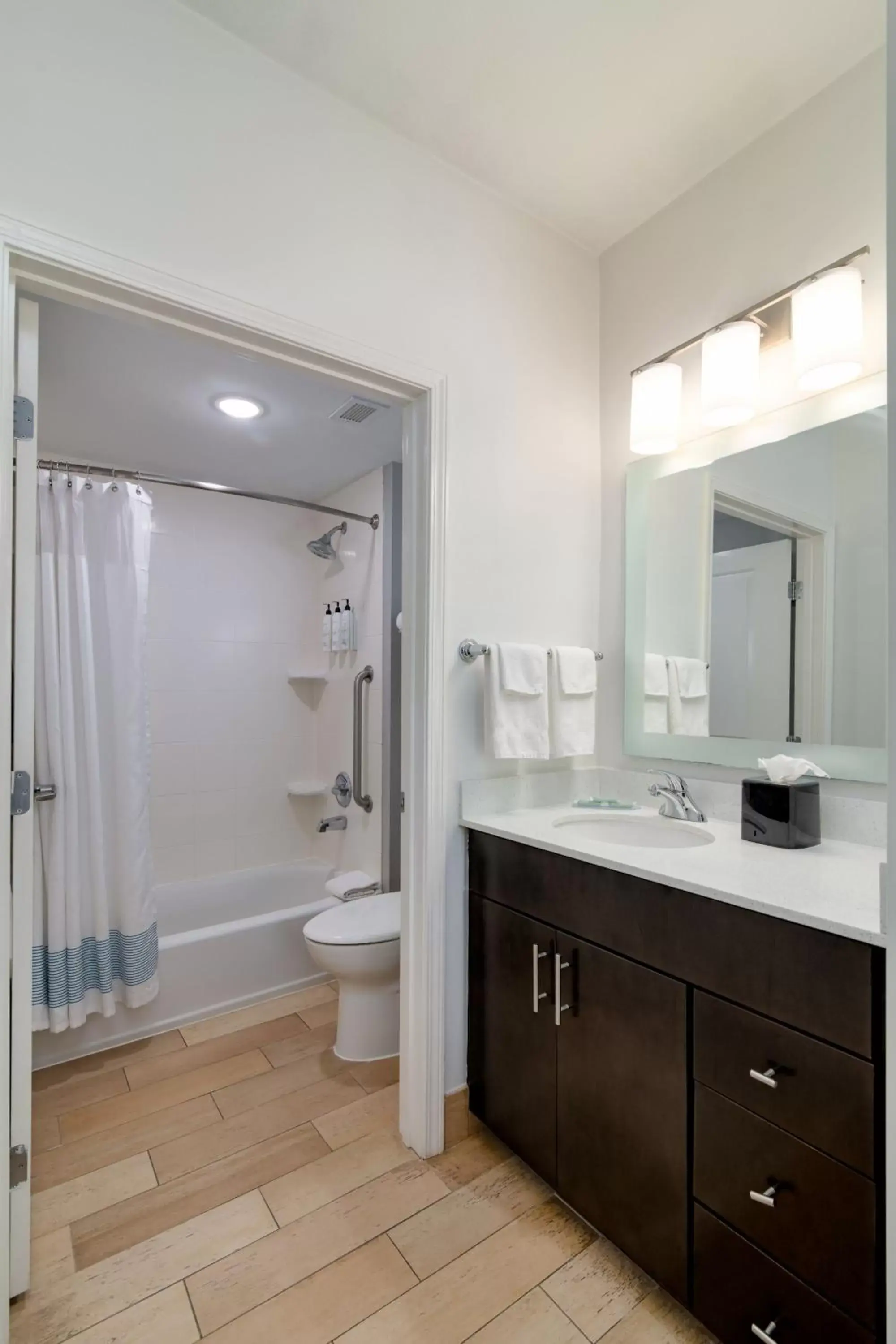 Bedroom, Bathroom in TownePlace Suites by Marriott Dallas McKinney