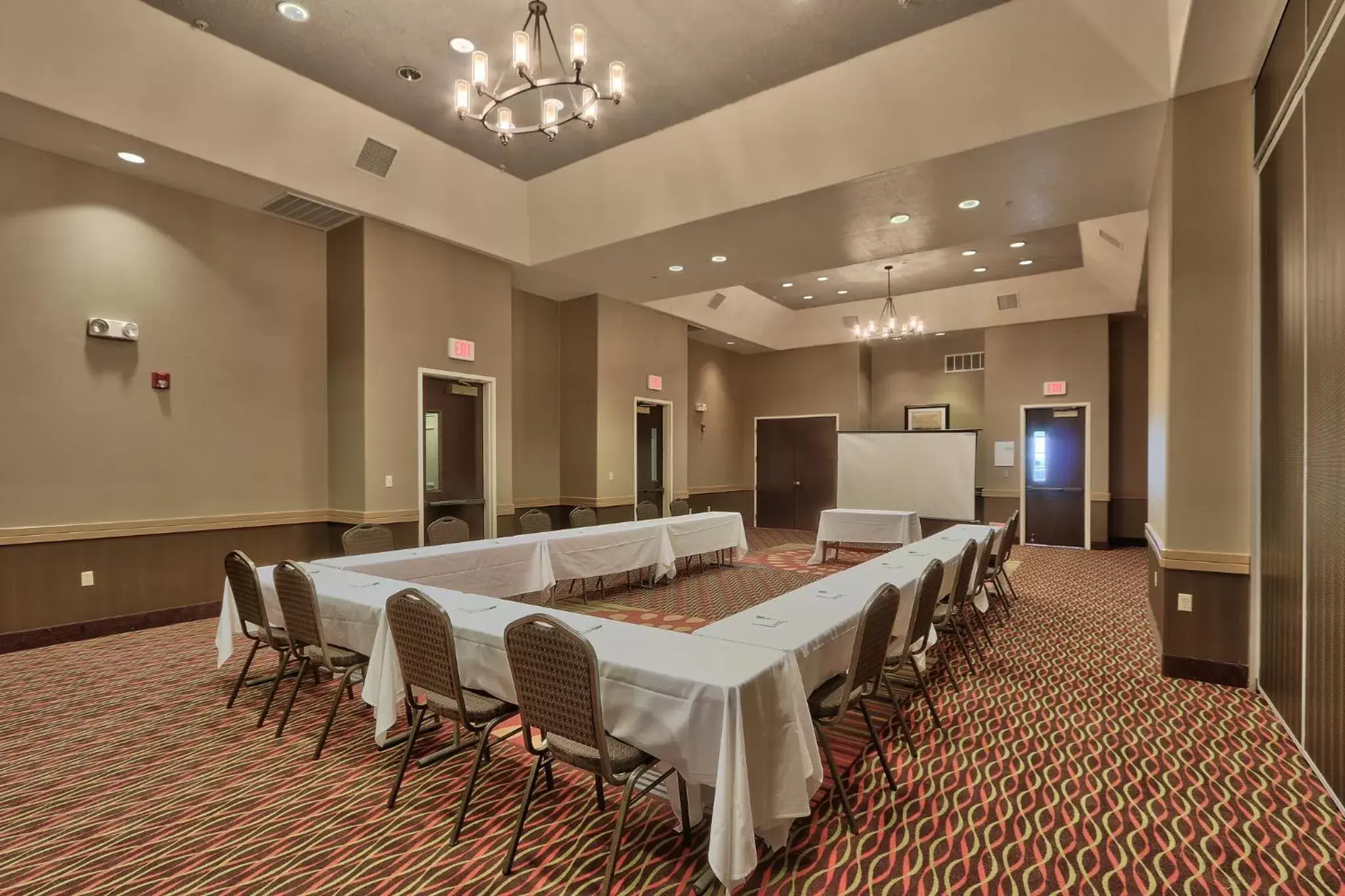 Banquet/Function facilities in Holiday Inn Hotel & Suites Albuquerque Airport, an IHG Hotel