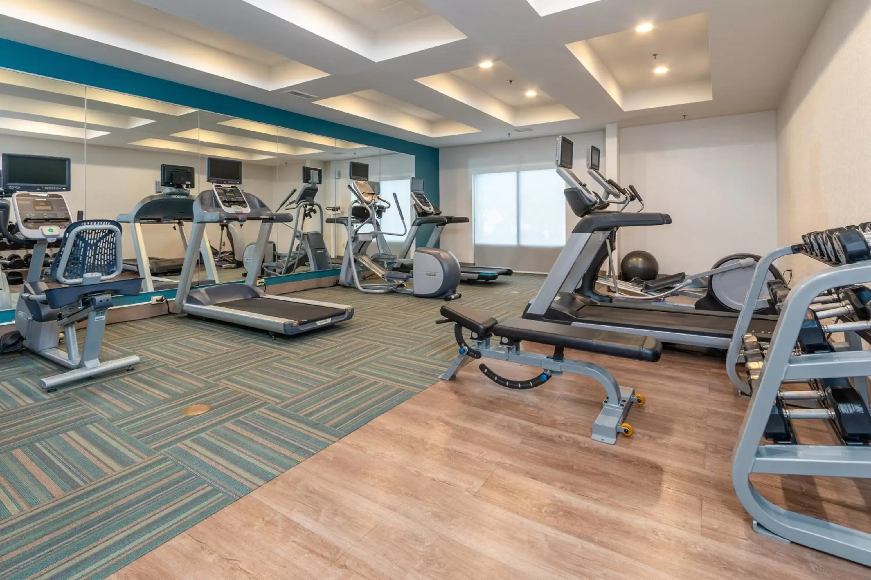 Spa and wellness centre/facilities, Fitness Center/Facilities in Holiday Inn Express & Suites Tupelo, an IHG Hotel