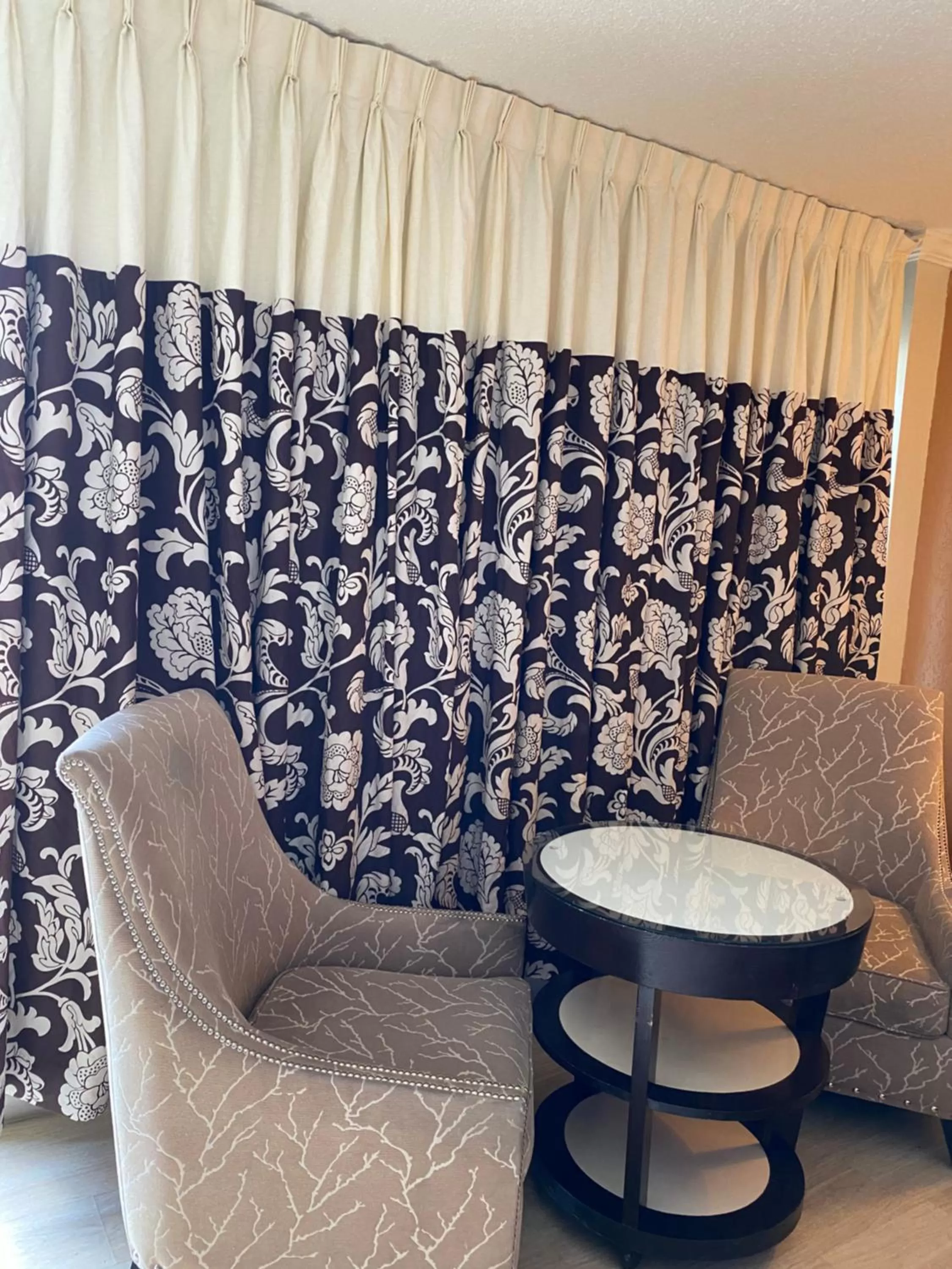 Bedroom in Budget INN At The Heavenly Gondola