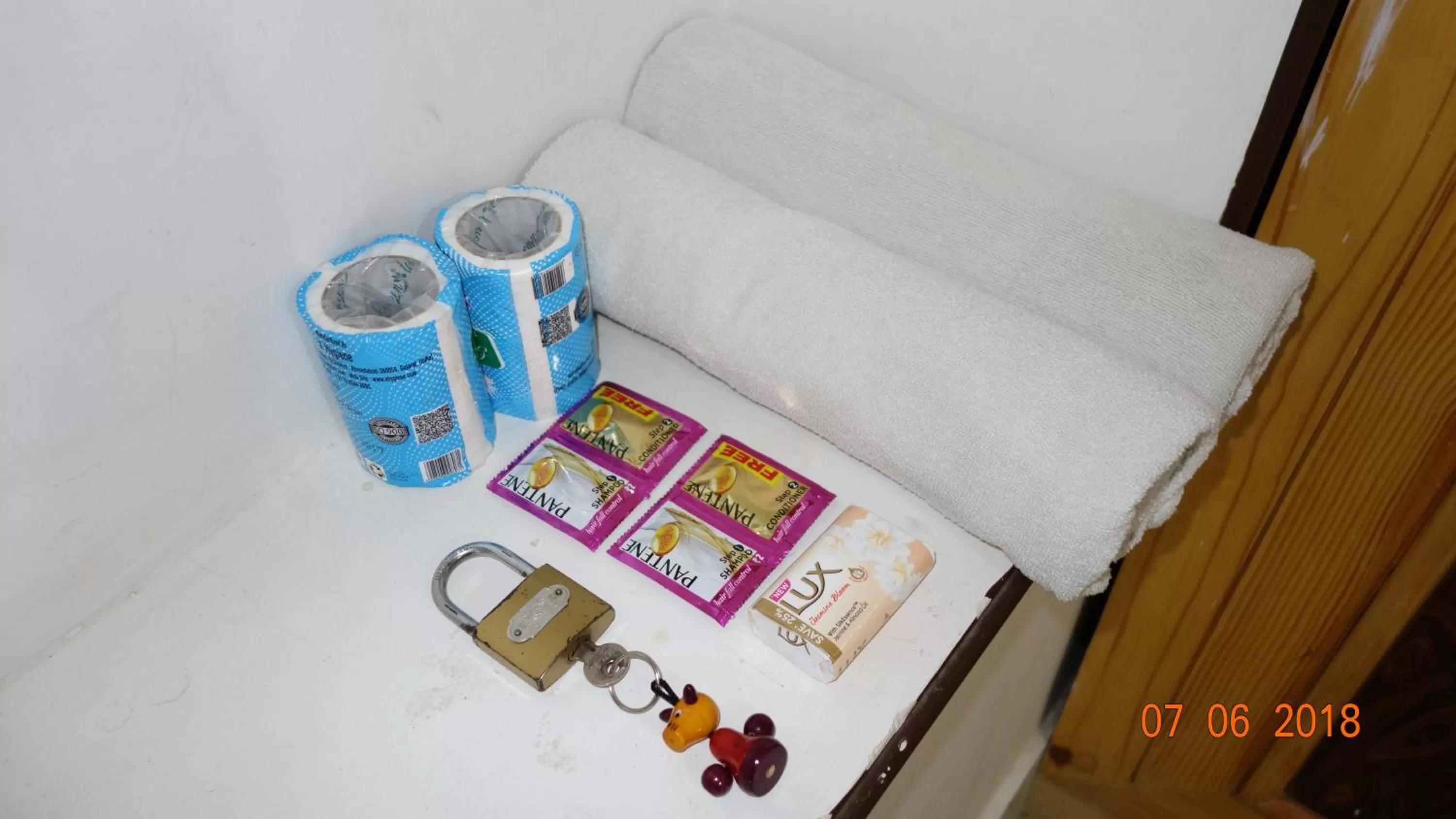 Bed in The Wanderlust Guest House & Safari