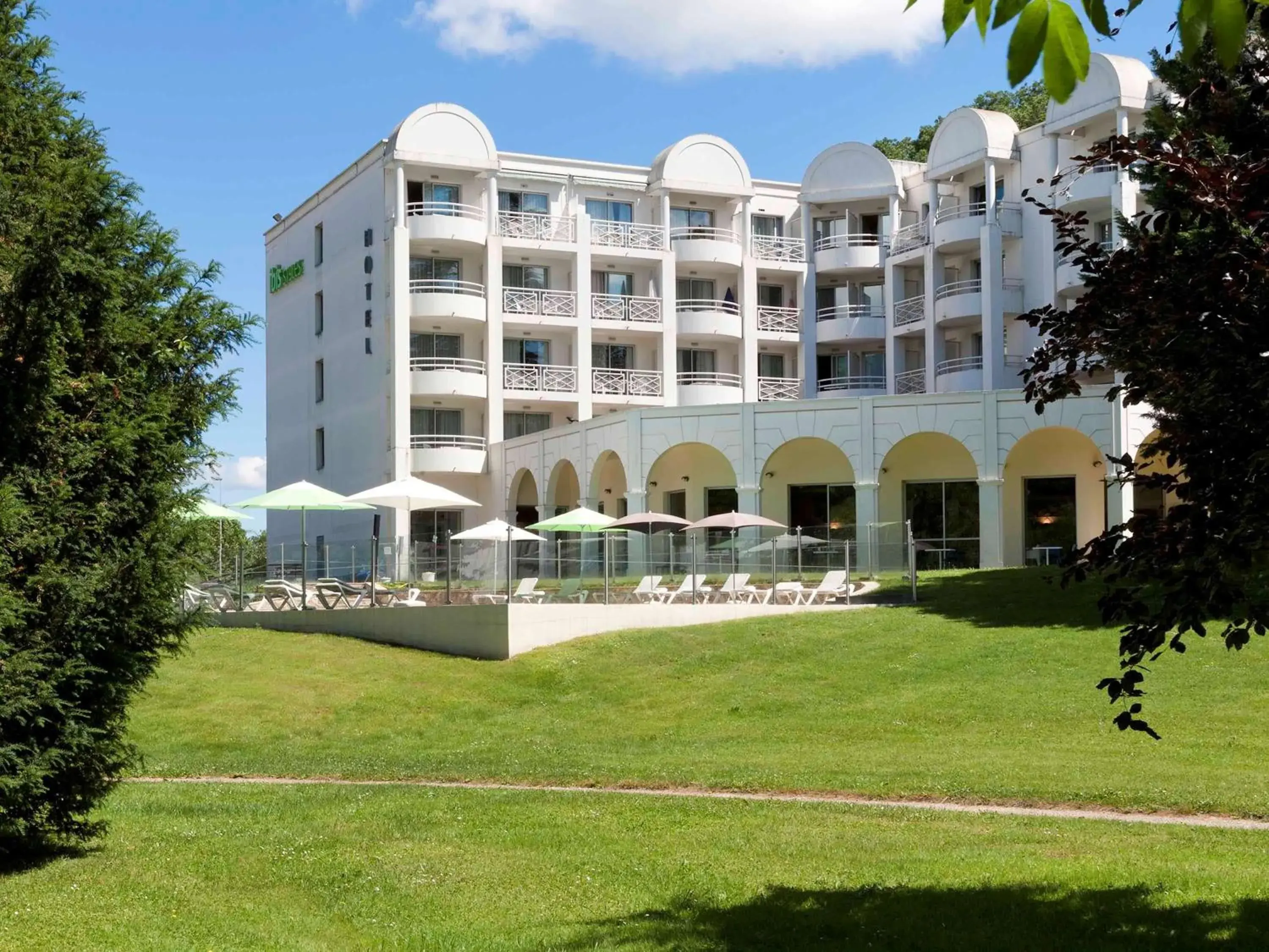 Spa and wellness centre/facilities, Property Building in ibis Styles Aix les Bains