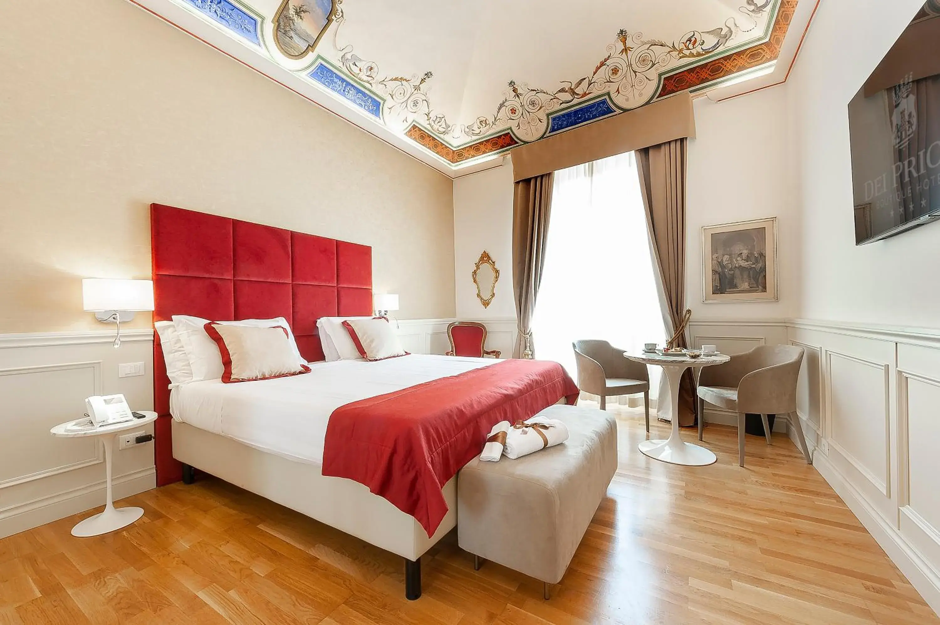 Photo of the whole room, Bed in Dei Priori Boutique Hotel