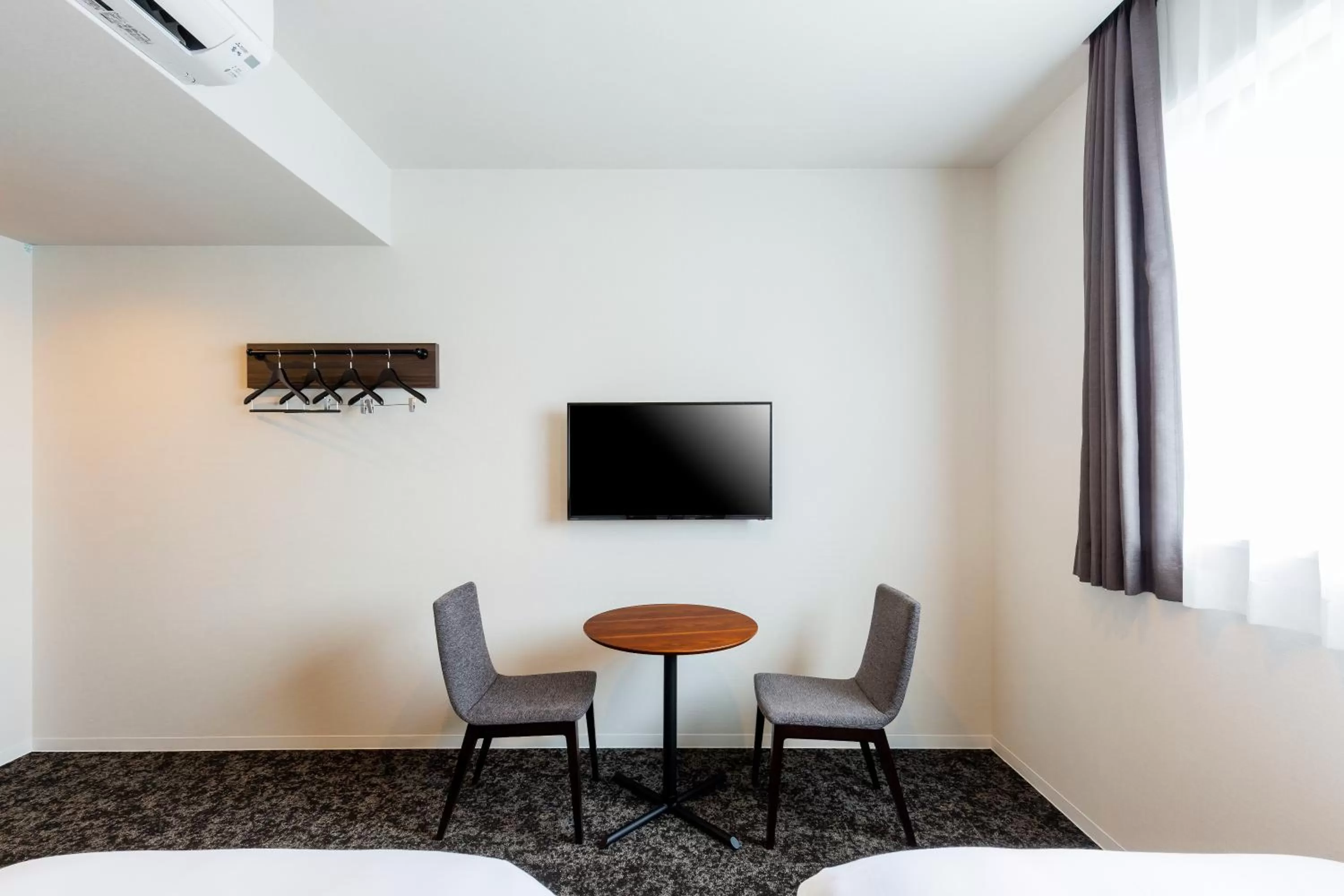 TV and multimedia, Bed in M's Hotel Gojo Odawara