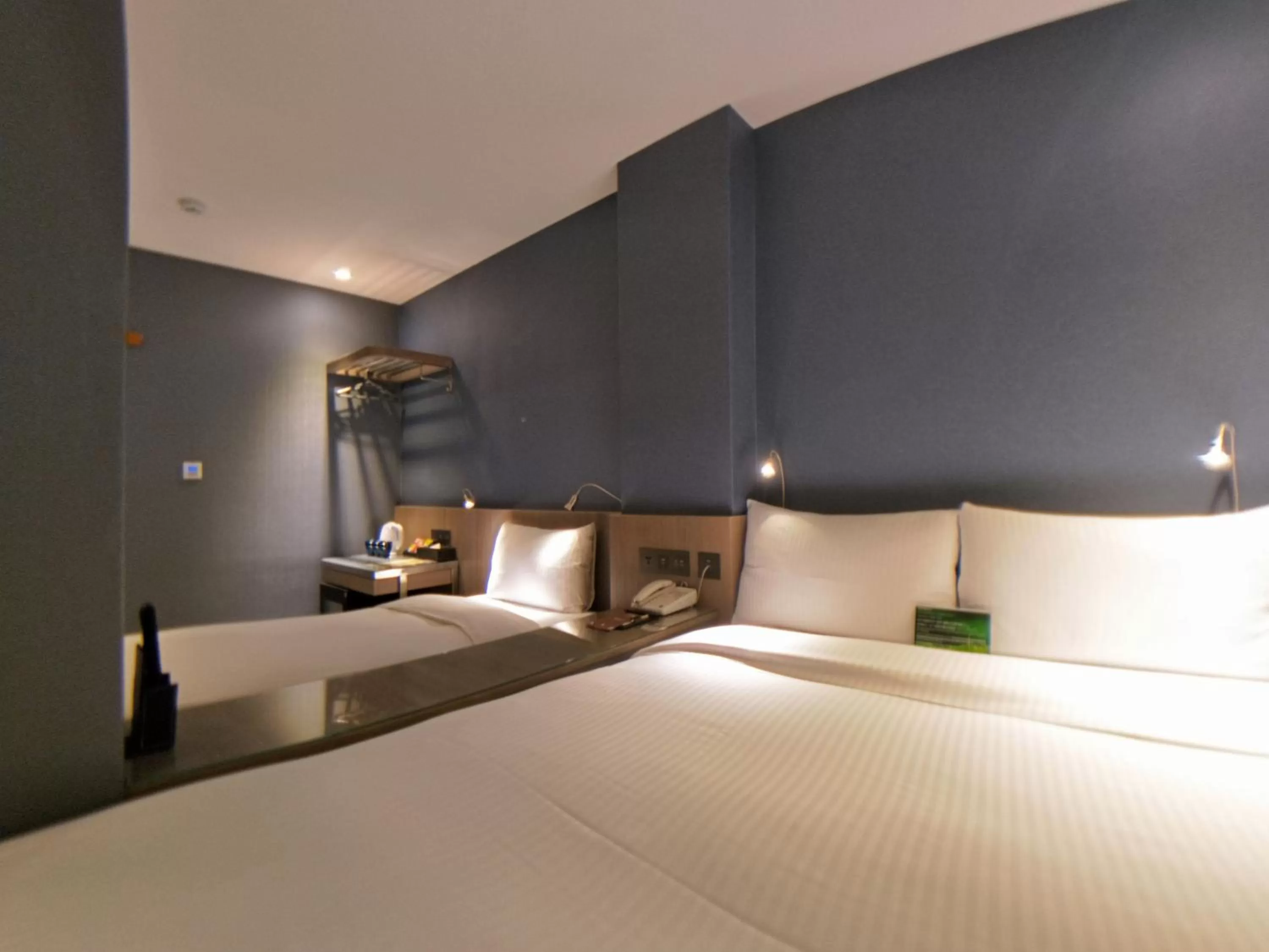 Bedroom, Bed in Beauty Hotels Taipei - B7 Journey