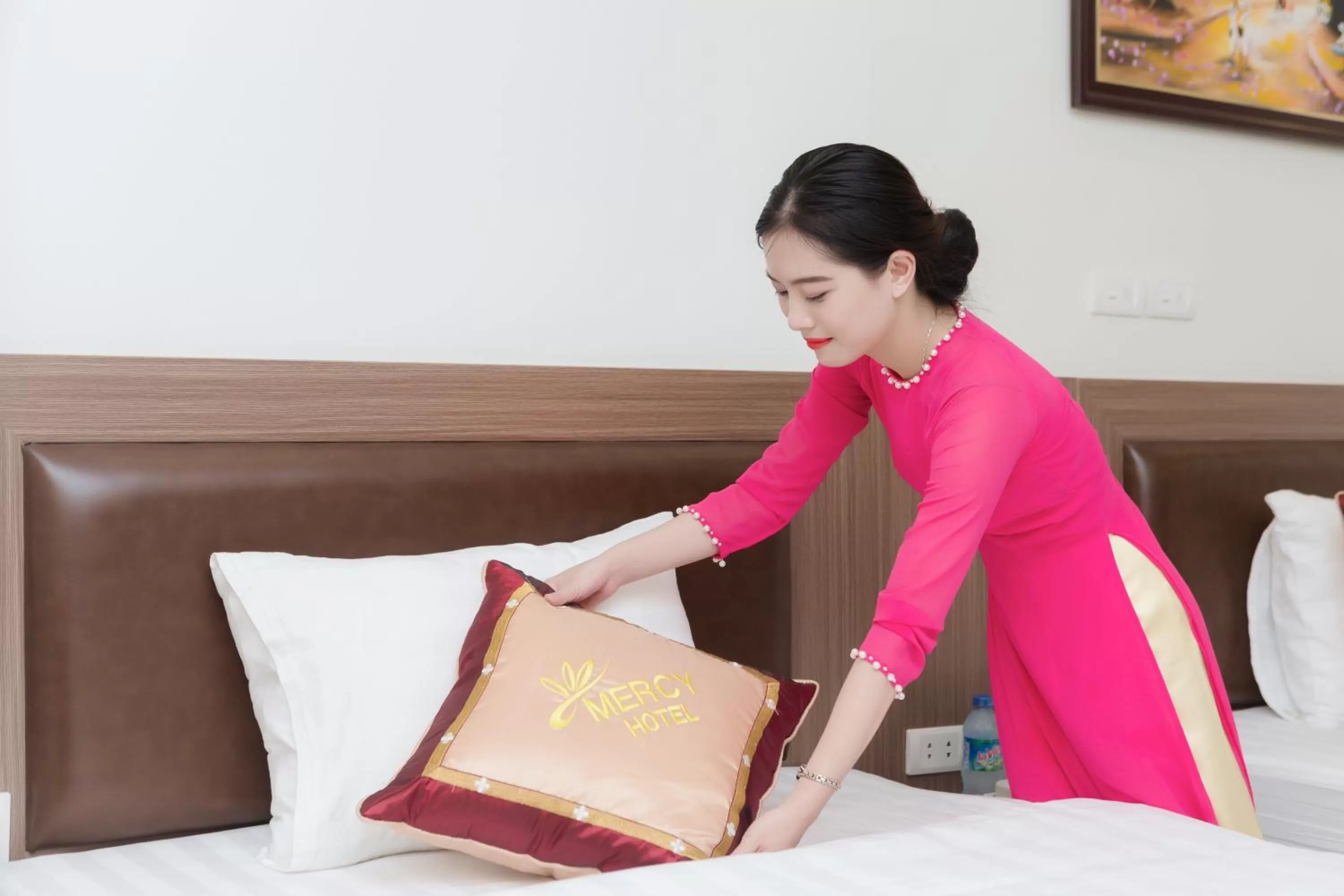 People, Bed in Mercy Hotel