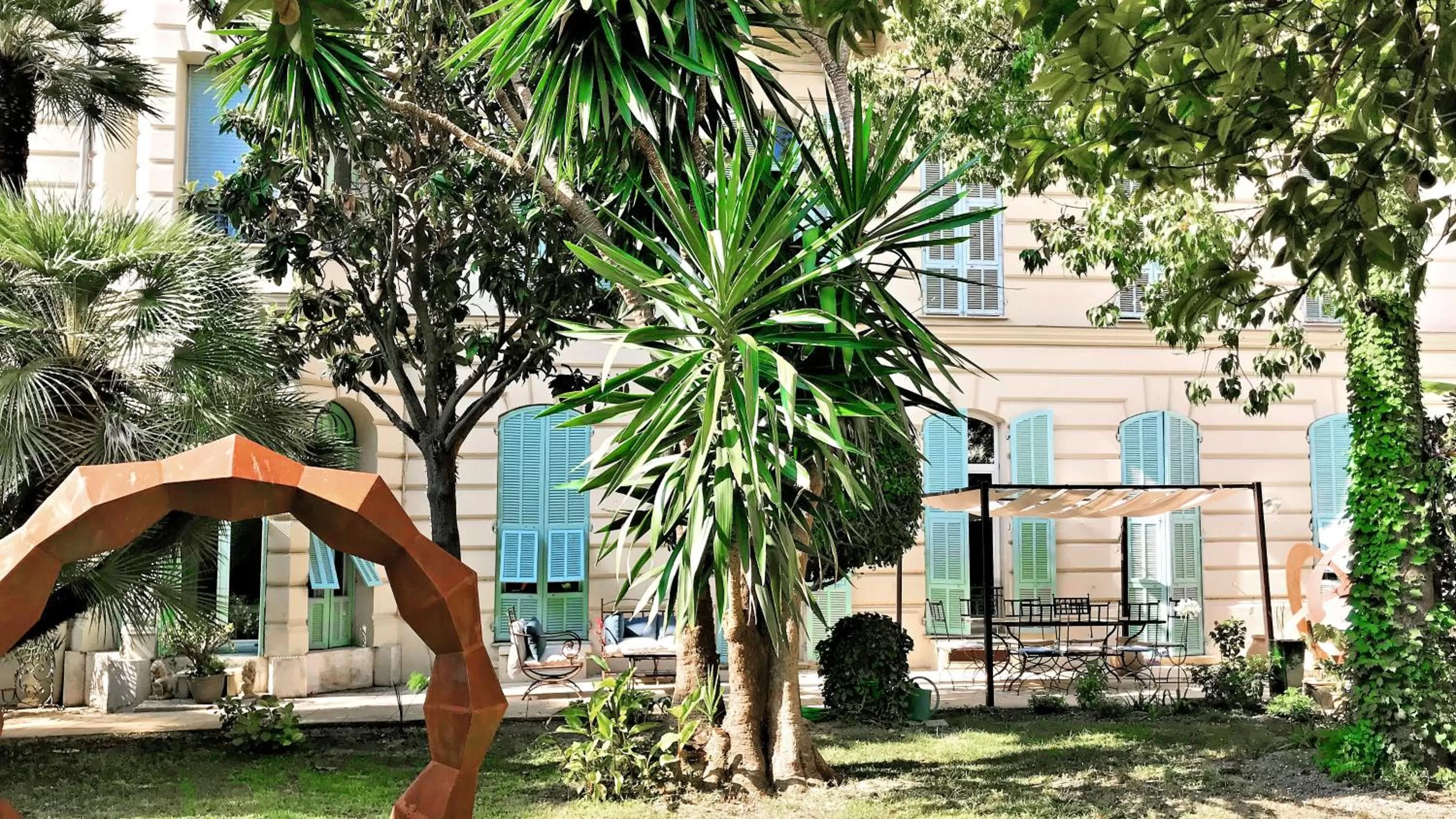 Garden, Property Building in Chambres d'hôtes CASA MUSA - NICE