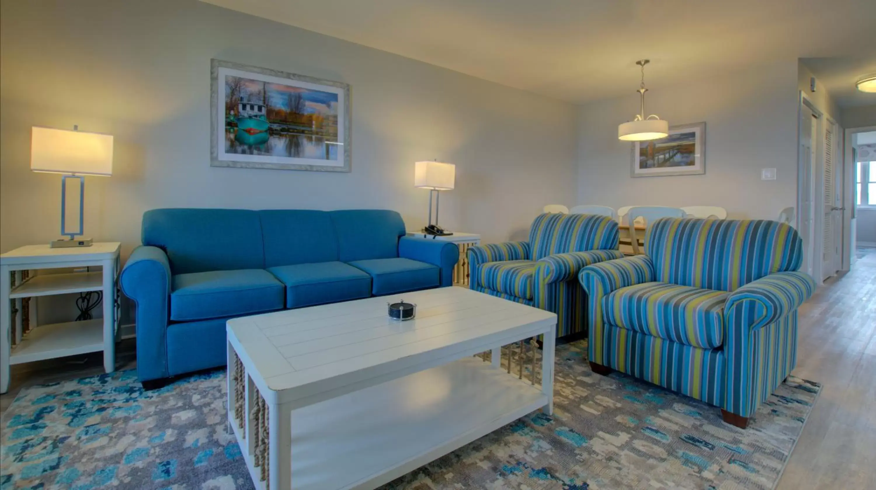 Living room, Seating Area in Atlantic Beach Resort, a Ramada by Wyndham