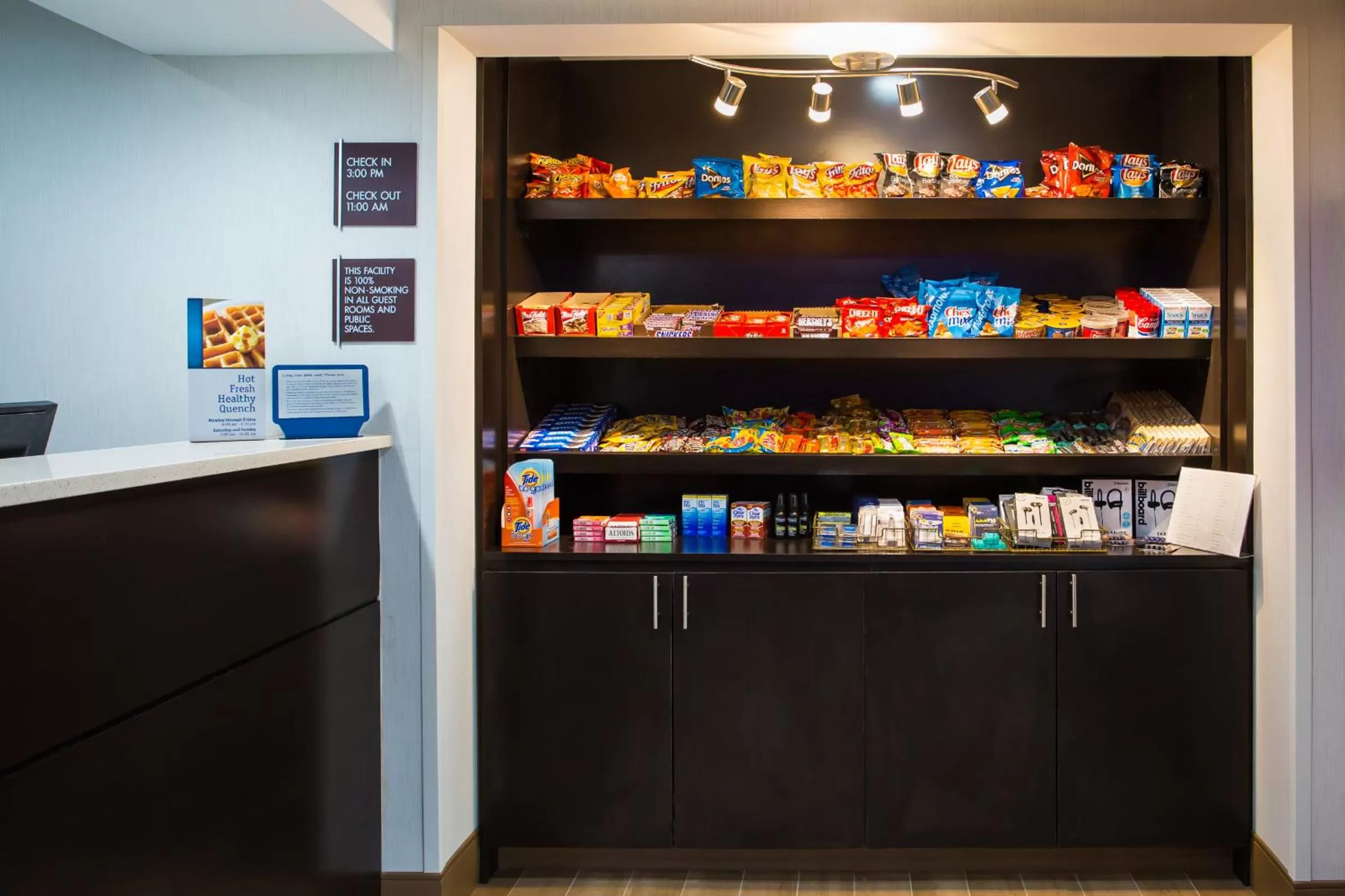 Shopping Area in Milford Inn