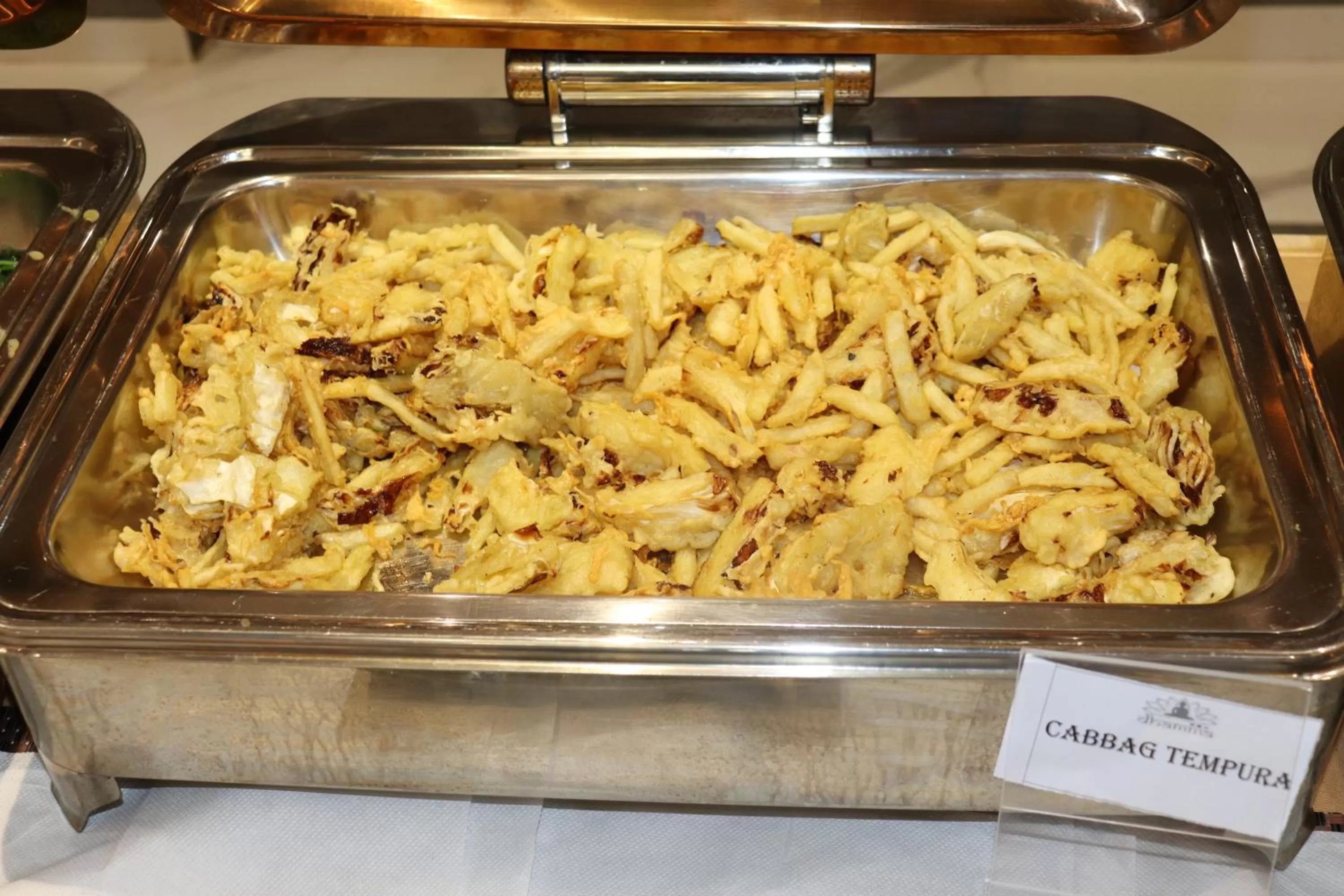 Dhamma Grand Hotel Resort