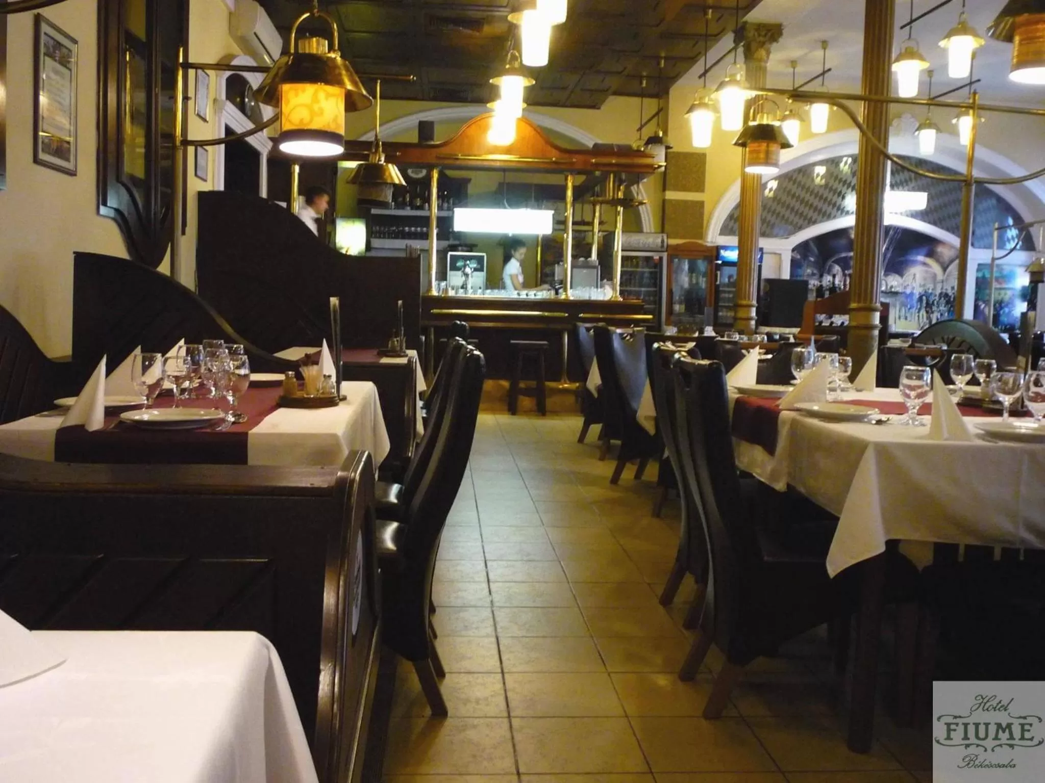 Restaurant/places to eat in Fiume Hotel