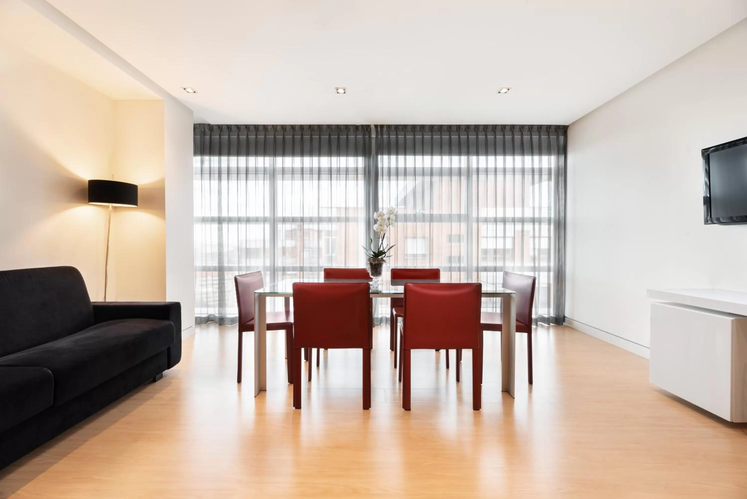 Living room in Eurostars Palacio de Cristal