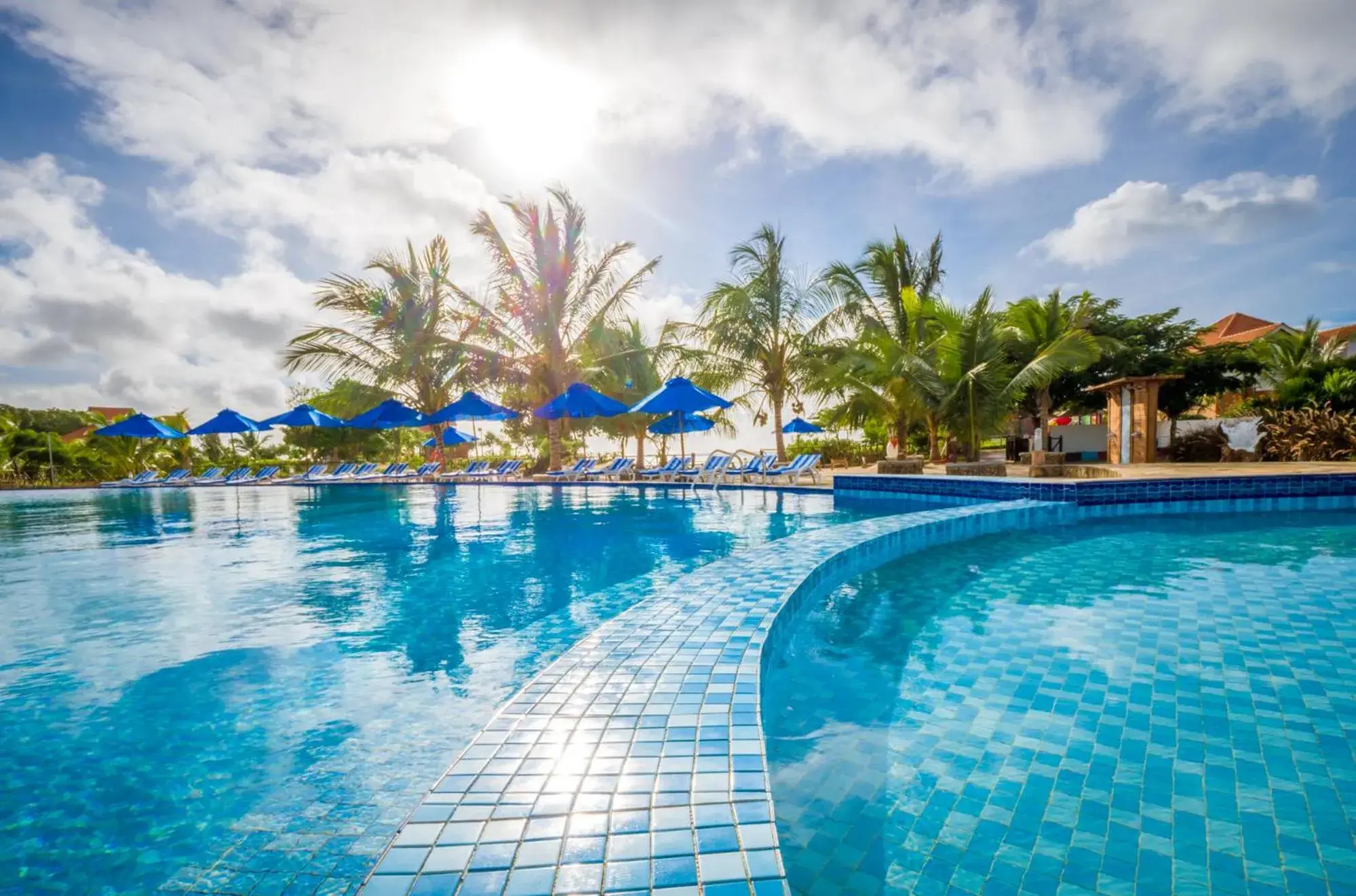 Swimming Pool in Azao Resort & Spa