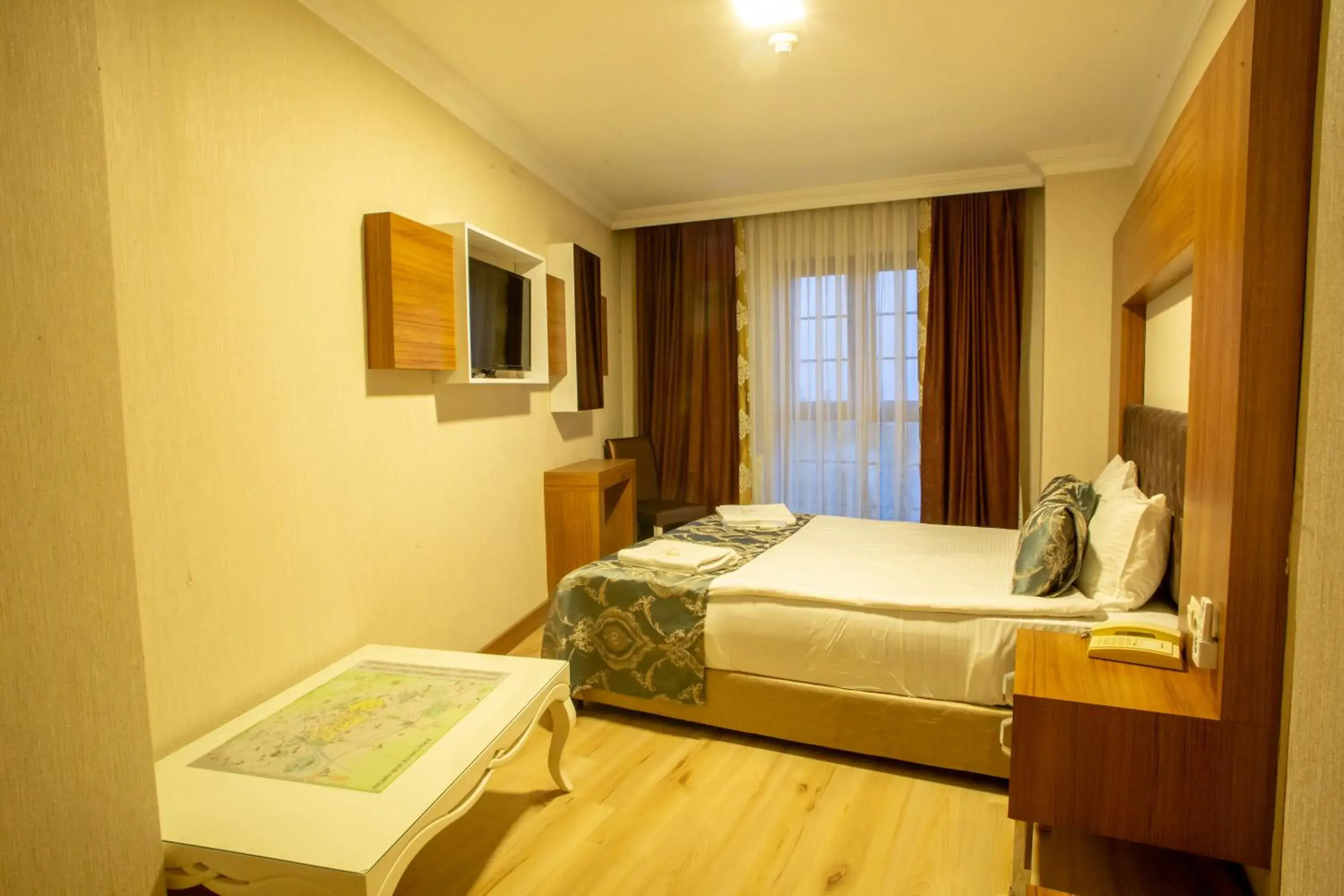 Bed in Bursa Palas Hotel