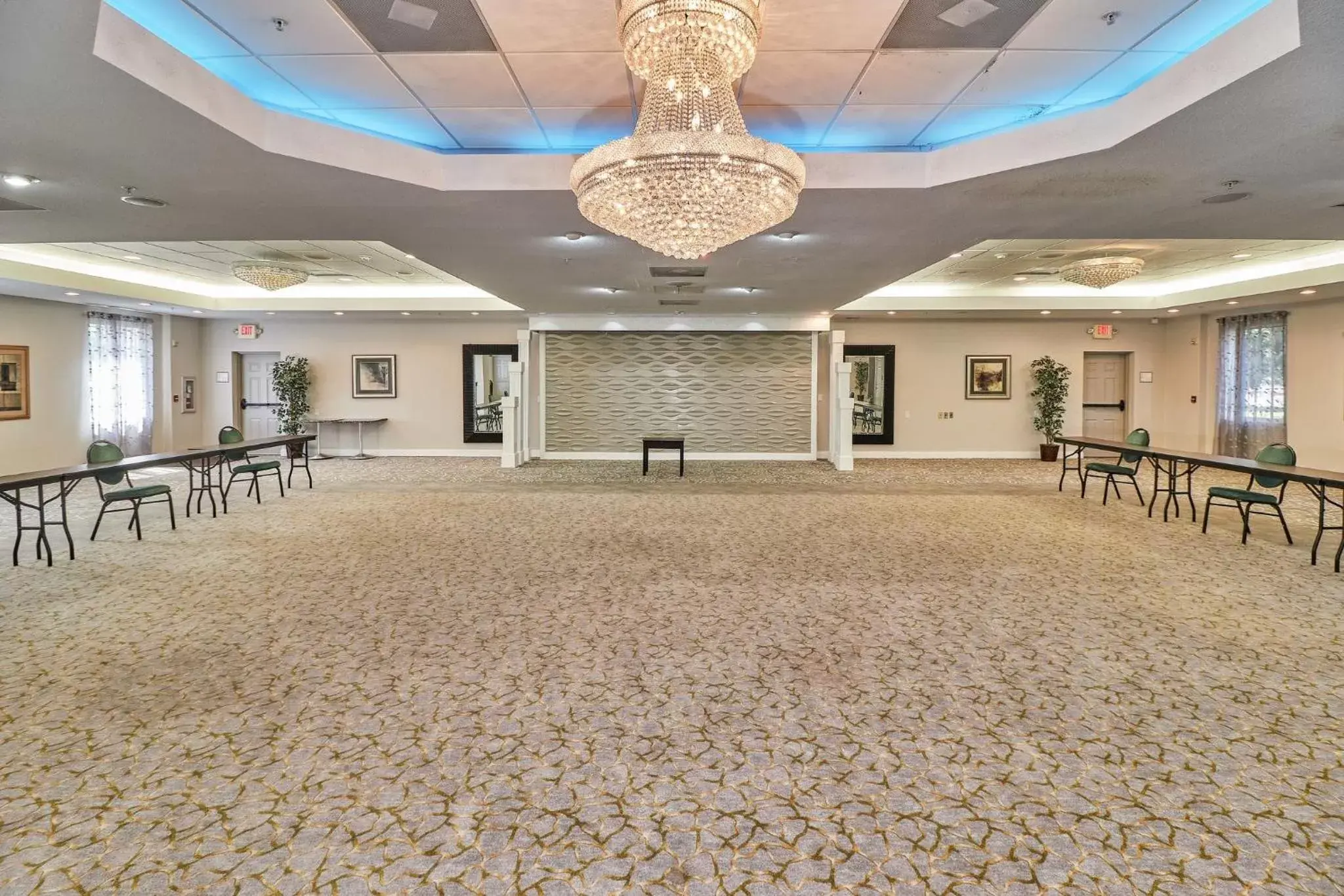 Banquet/Function facilities in Holiday Inn Express Hotel & Suites Clearwater US 19 North, an IHG Hotel