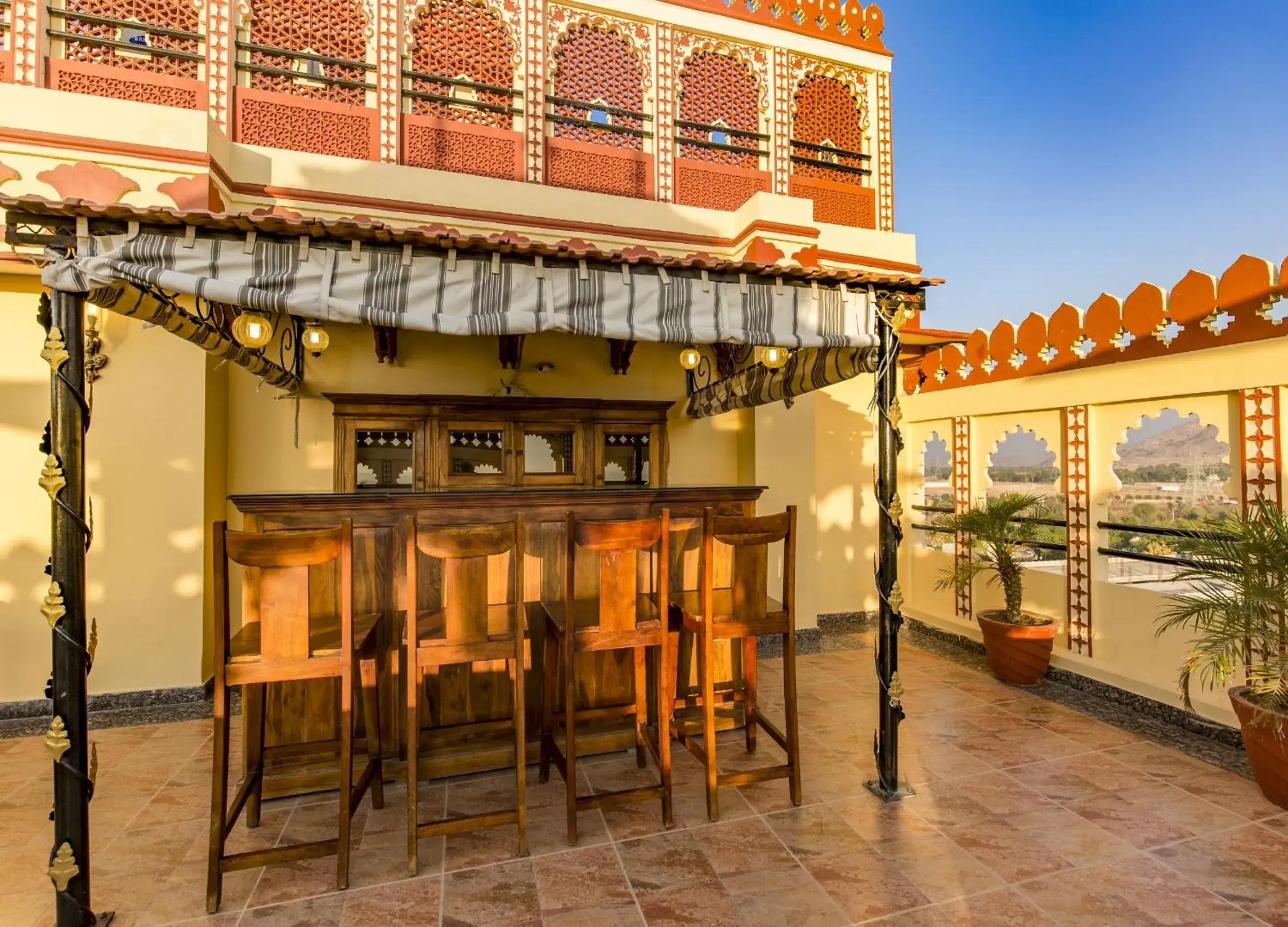Drinks in Umaid Haveli Hotel & Resorts