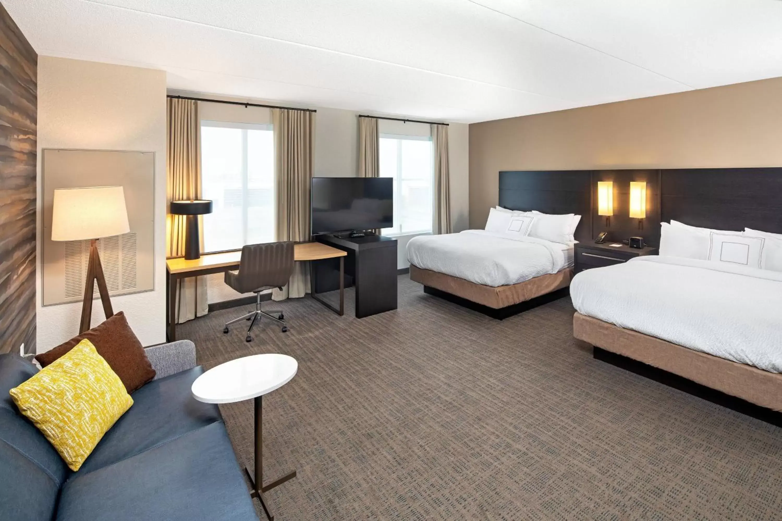 Photo of the whole room in Residence Inn by Marriott Toronto Mississauga West