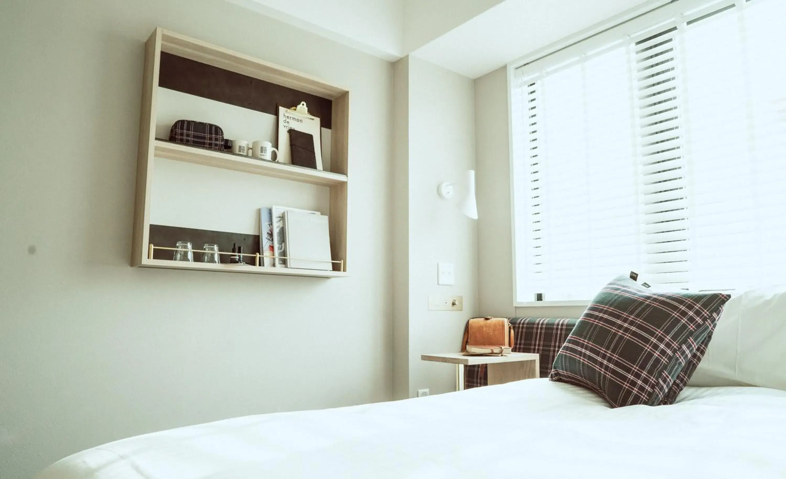 Photo of the whole room, Bed in hotel it. Osaka Shinmachi Nishishinsaibashi