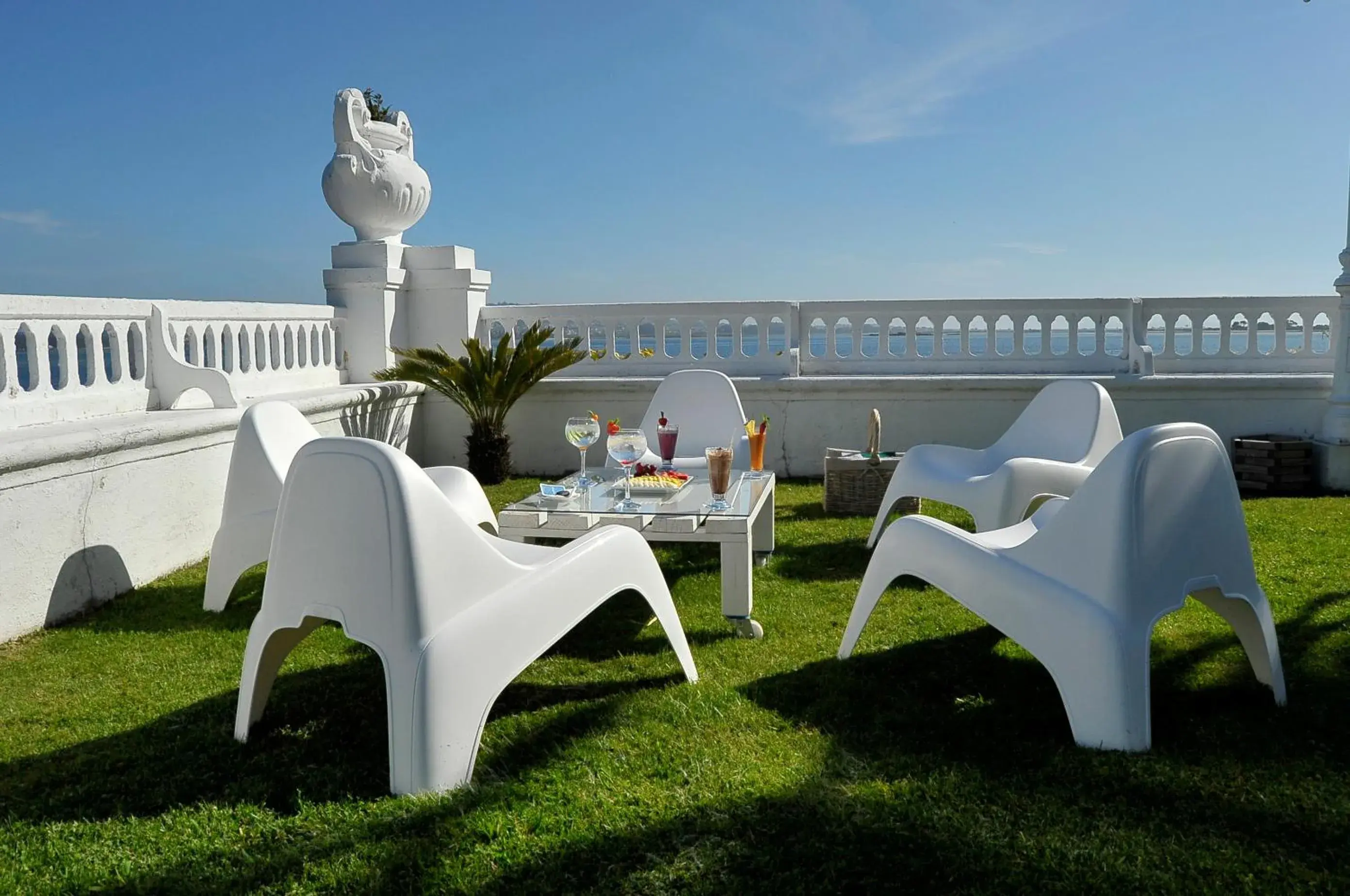 Patio in Hotel Talaso Louxo La Toja