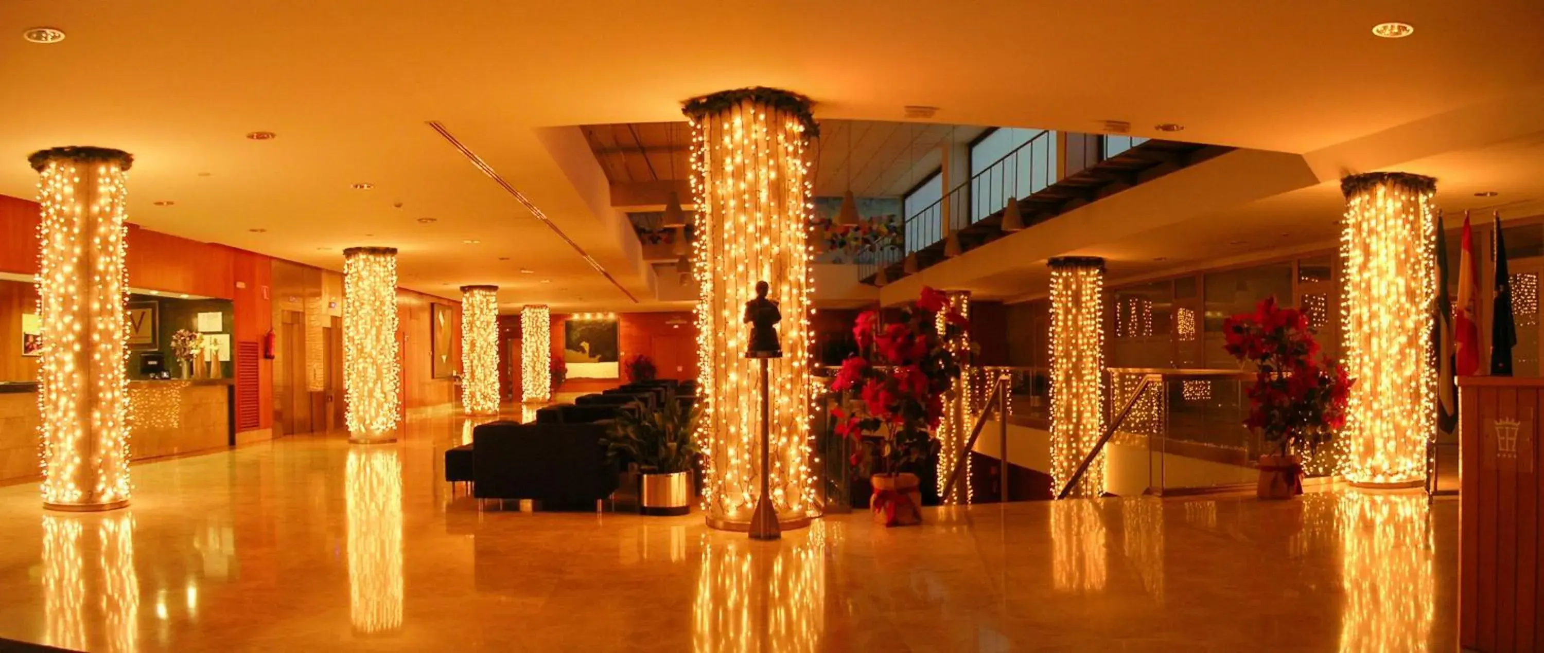 Lobby or reception in Extremadura Hotel