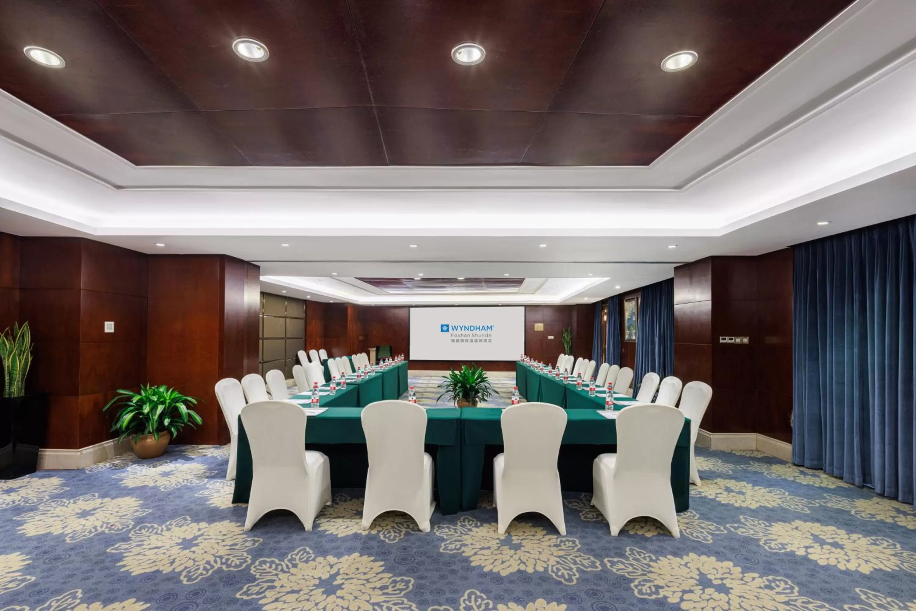 Meeting/conference room in WYNDHAM Foshan shunde