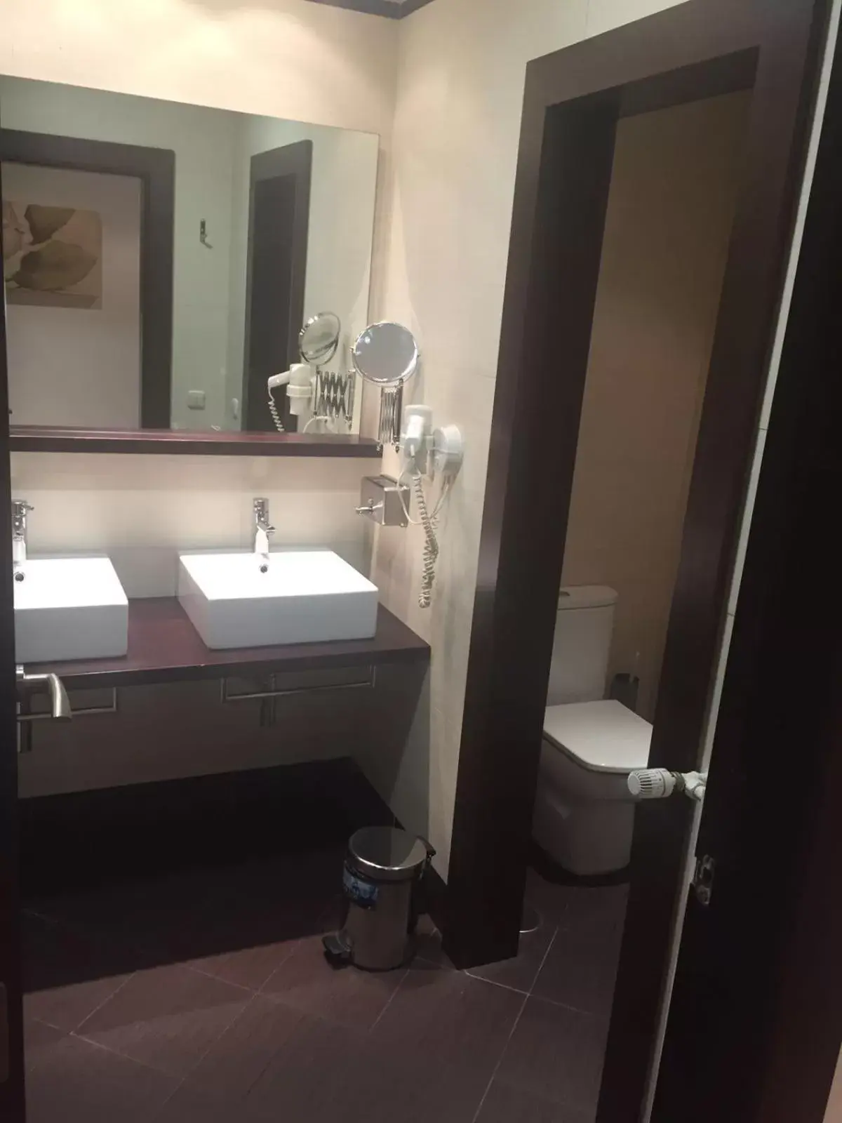 Toilet, Bathroom in Hotel La Cantueña