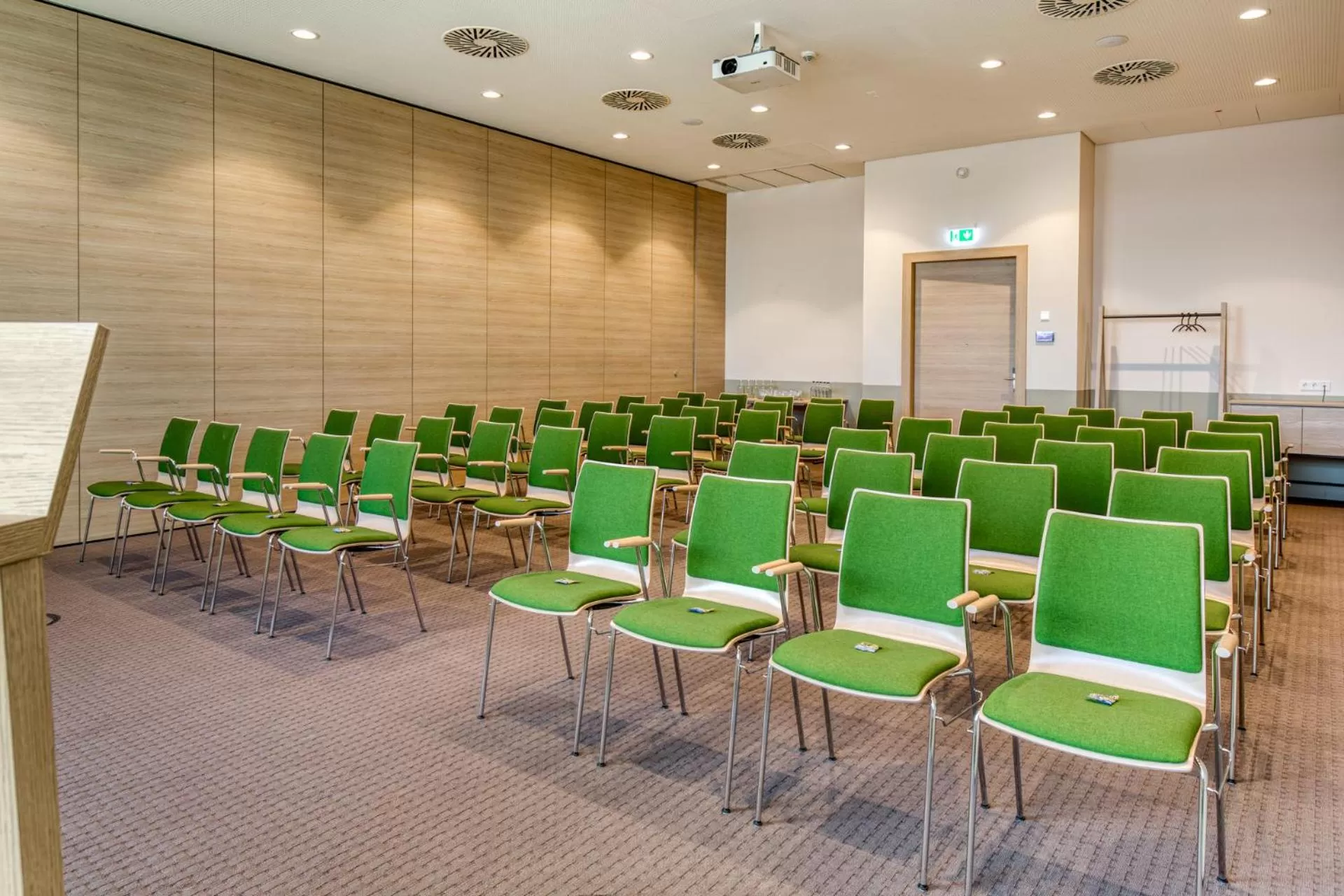 Meeting/conference room in IntercityHotel Berlin Airport BER Terminal 1 & 2