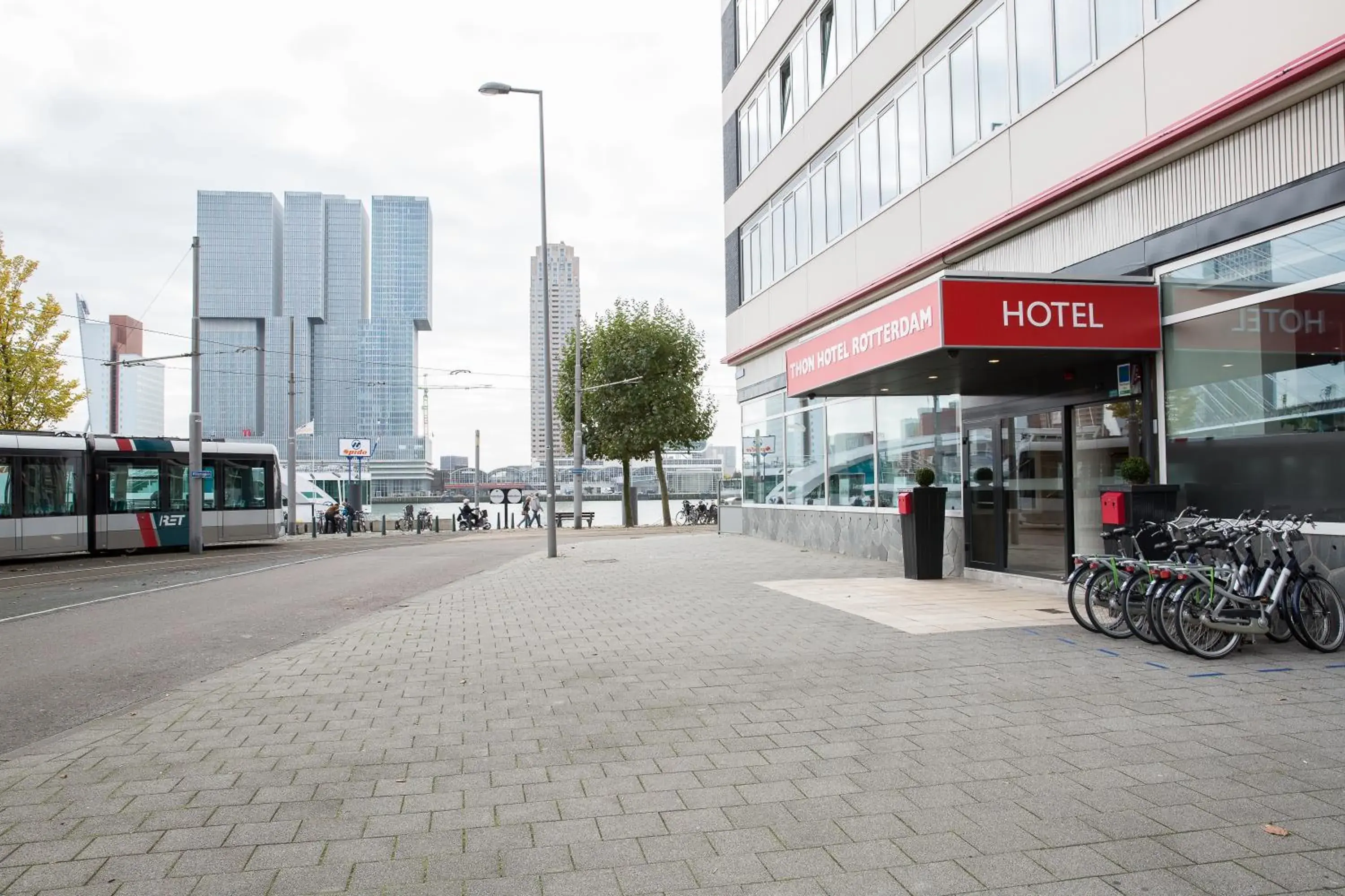 Location, Facade/Entrance in Thon Hotel Rotterdam City Centre