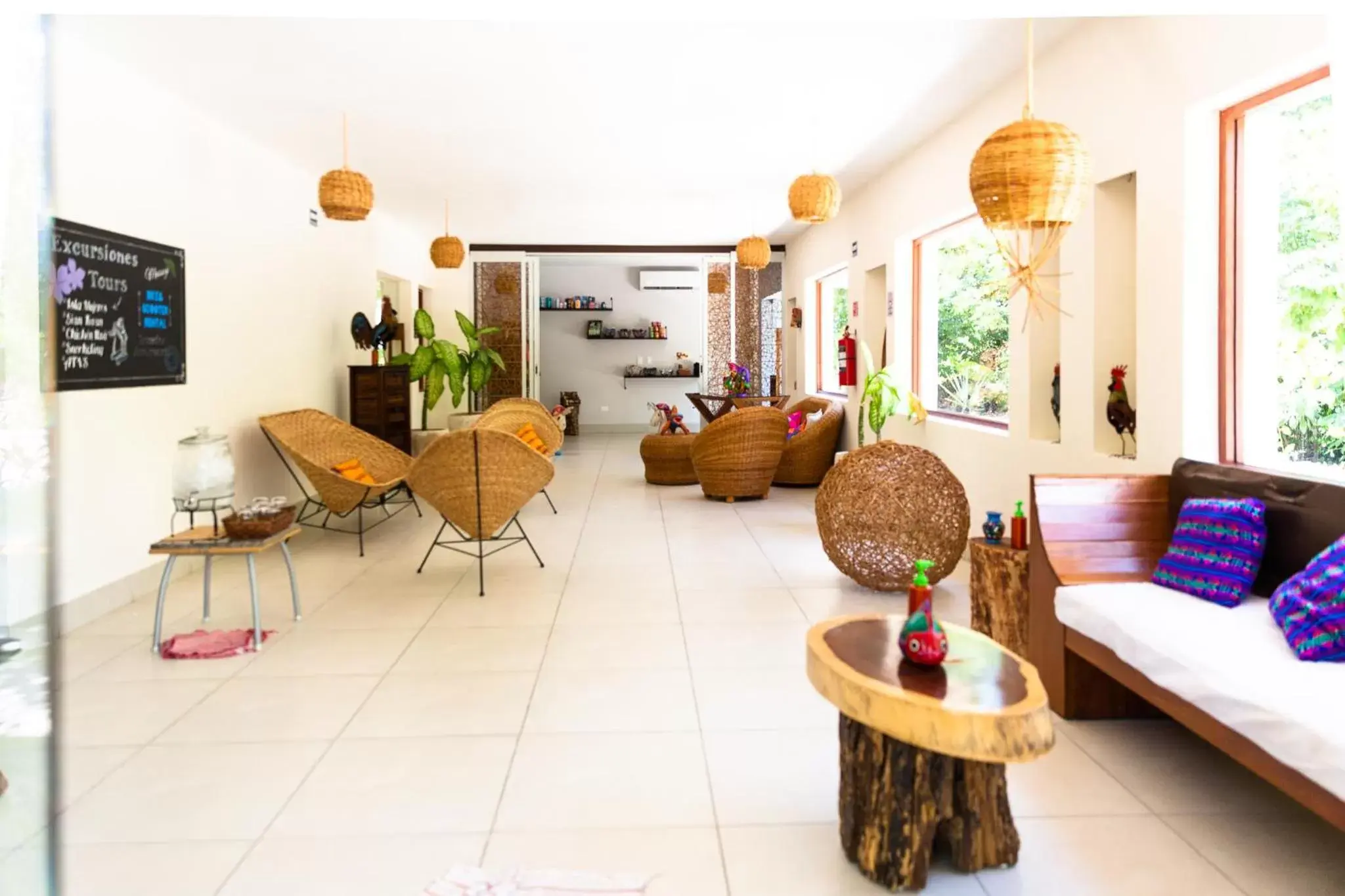 Living room, Lobby/Reception in Niik Tulum