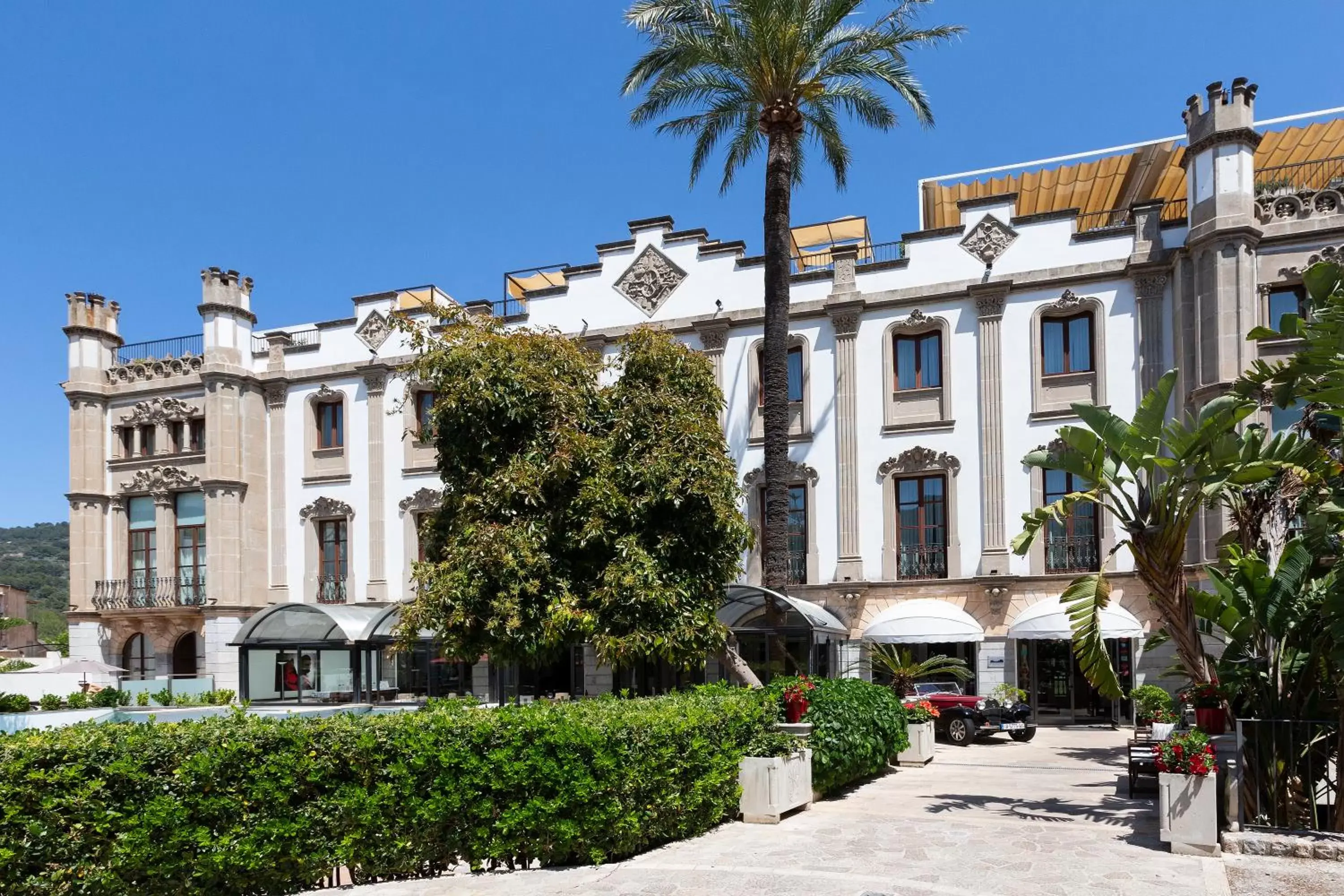 Property Building in Gran Hotel Soller