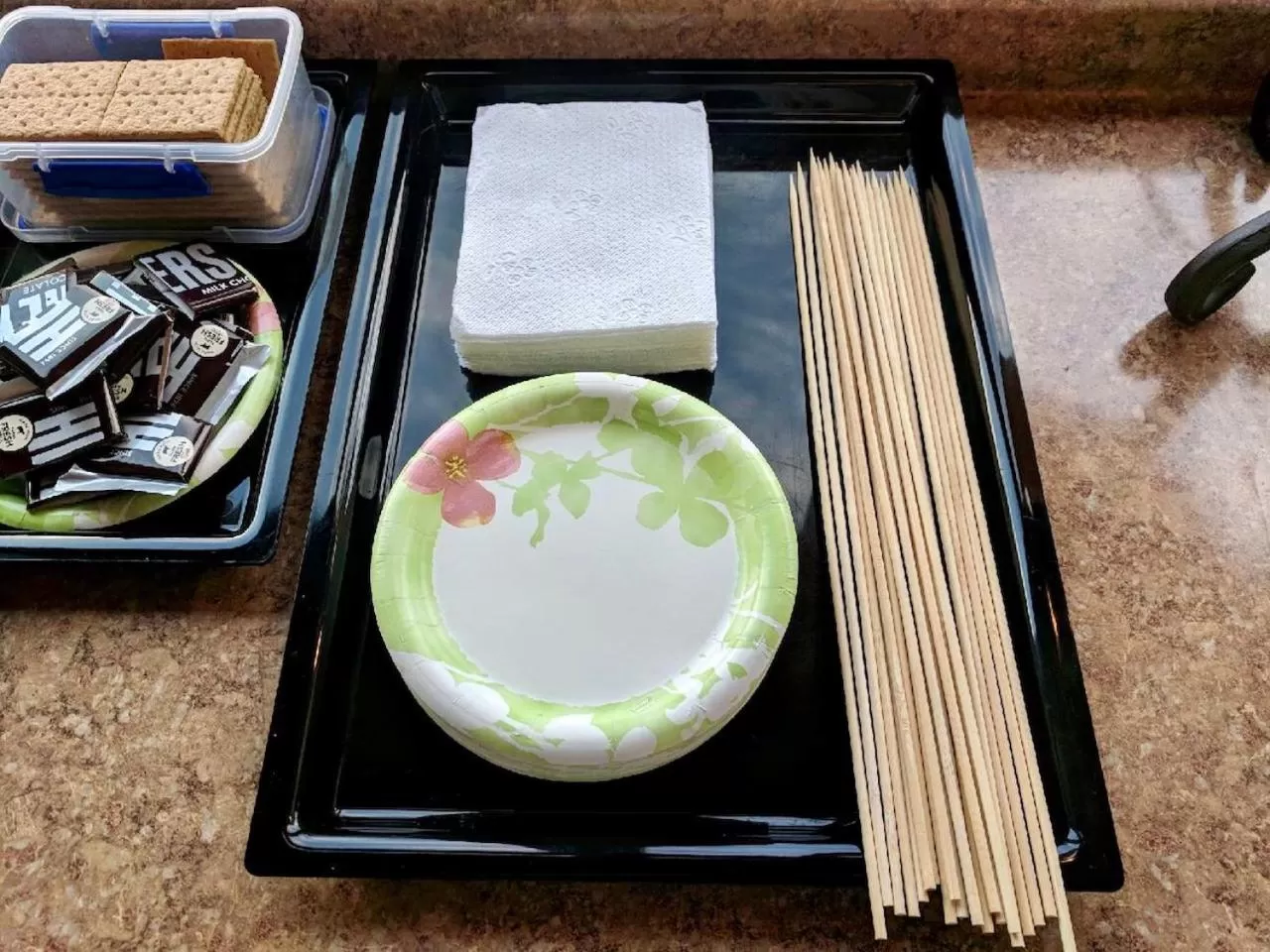 Food and drinks in Hotel Estes