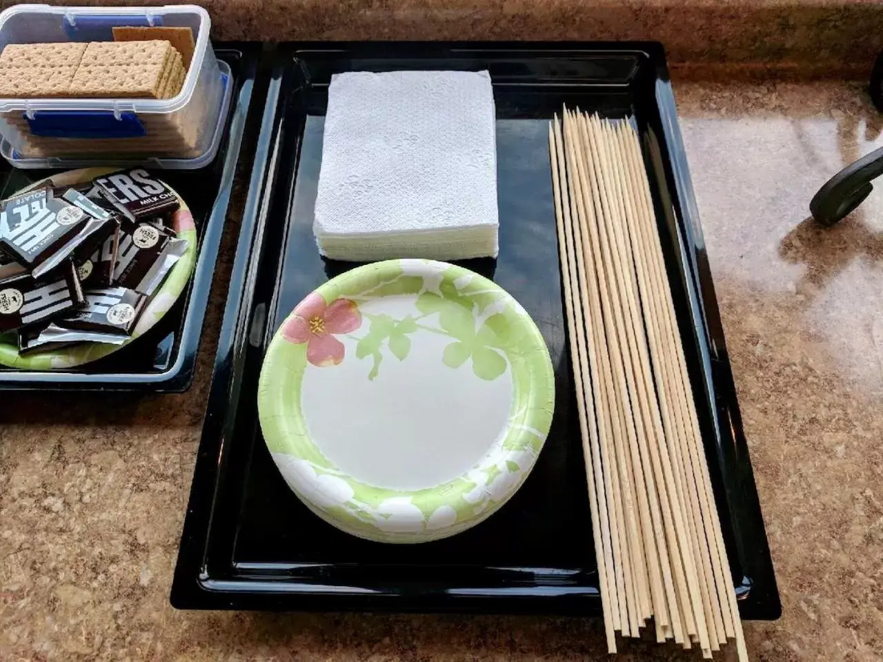 Food and drinks in Hotel Estes Food and drinks in Hotel Estes