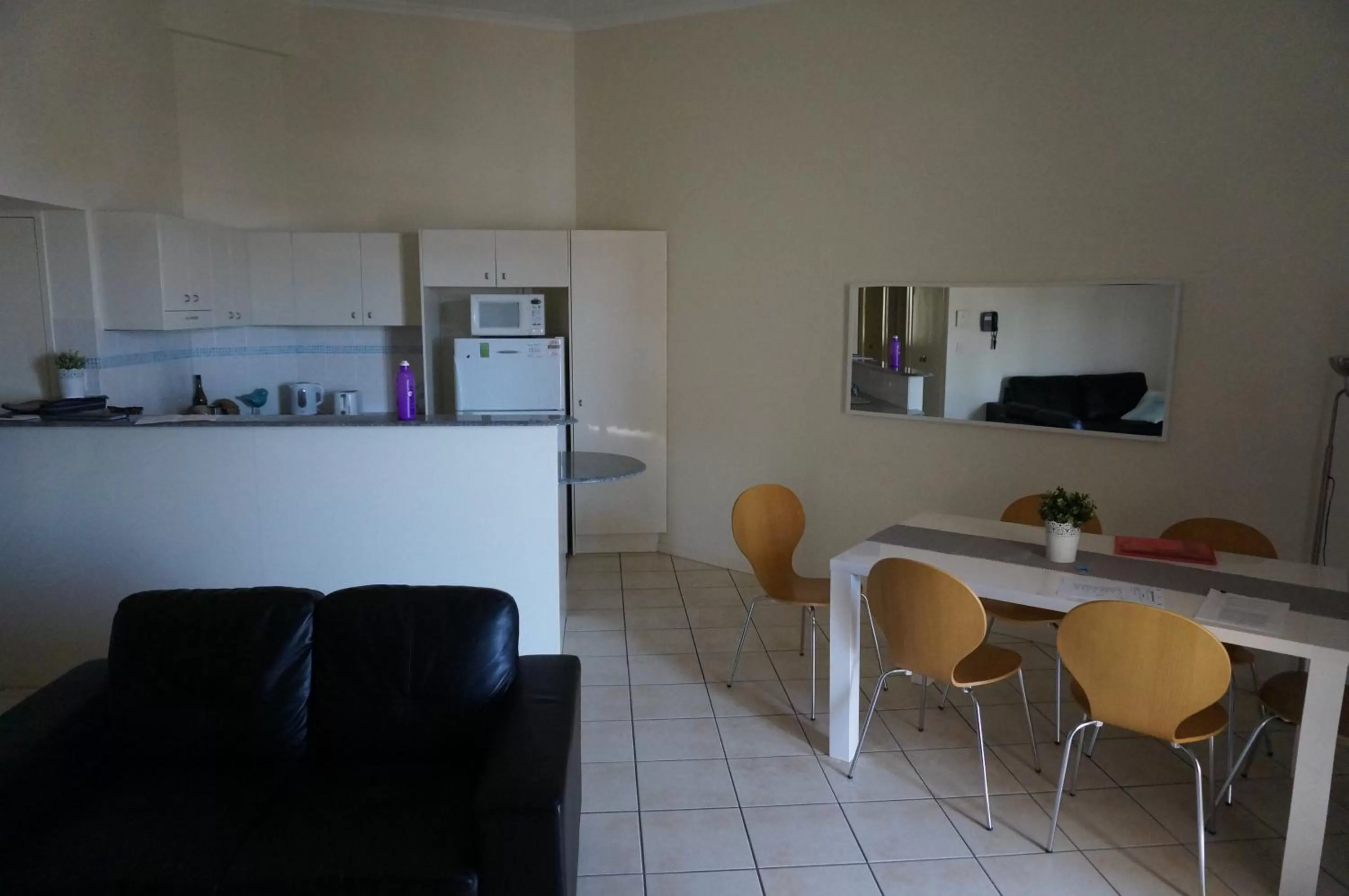 Kitchen or kitchenette in Moorings Beach Resort