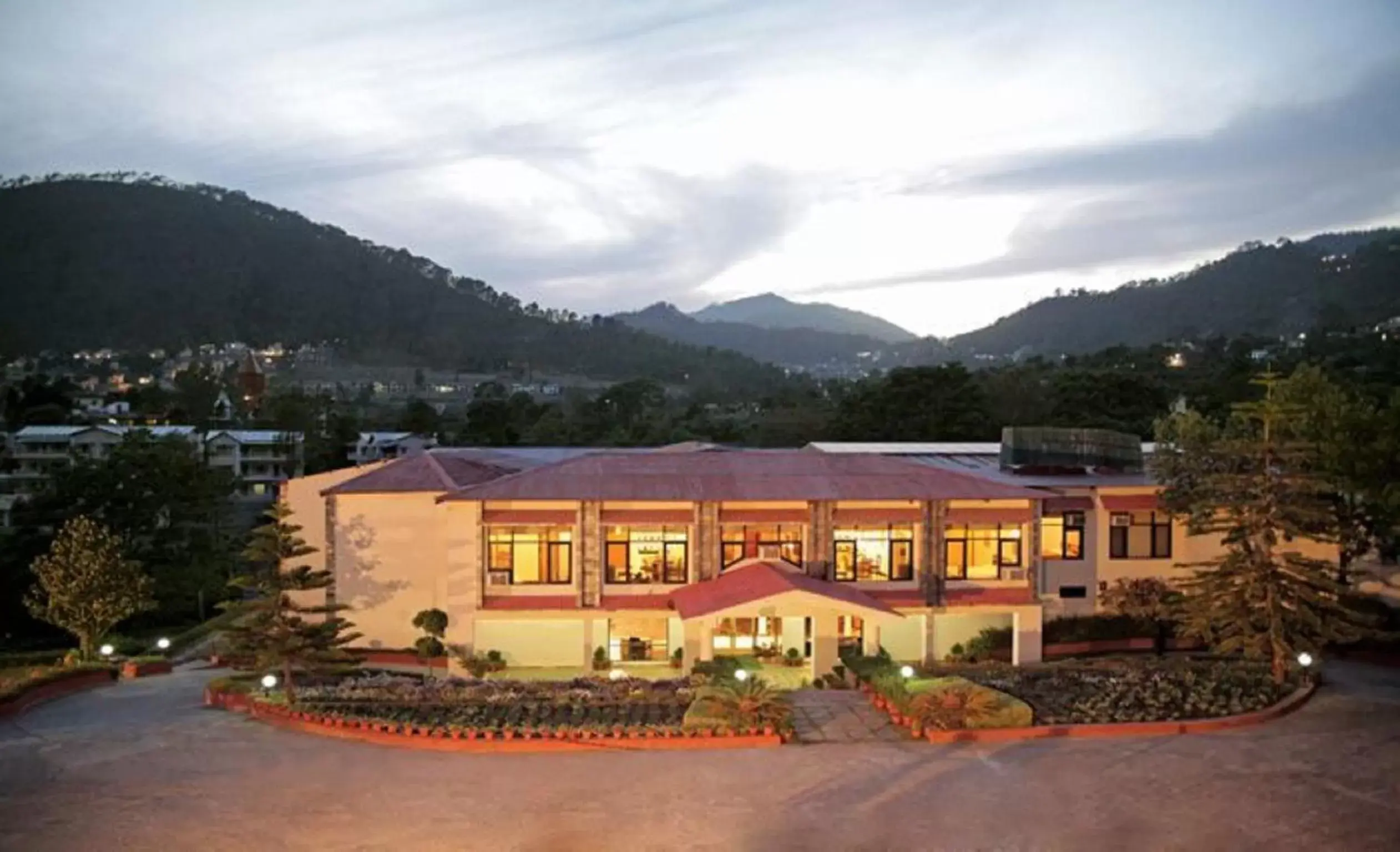 Facade/entrance, Property Building in Country Inn Nature Resort Bhimtal