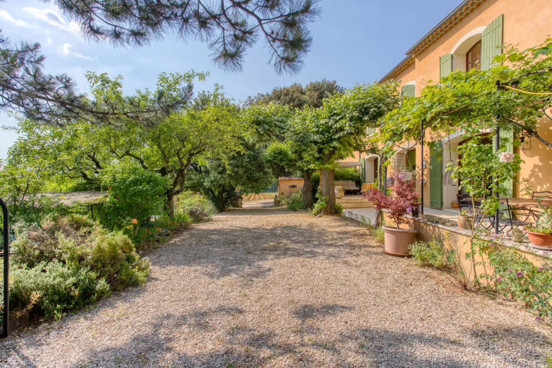 Property Building in Mas de Bacalan