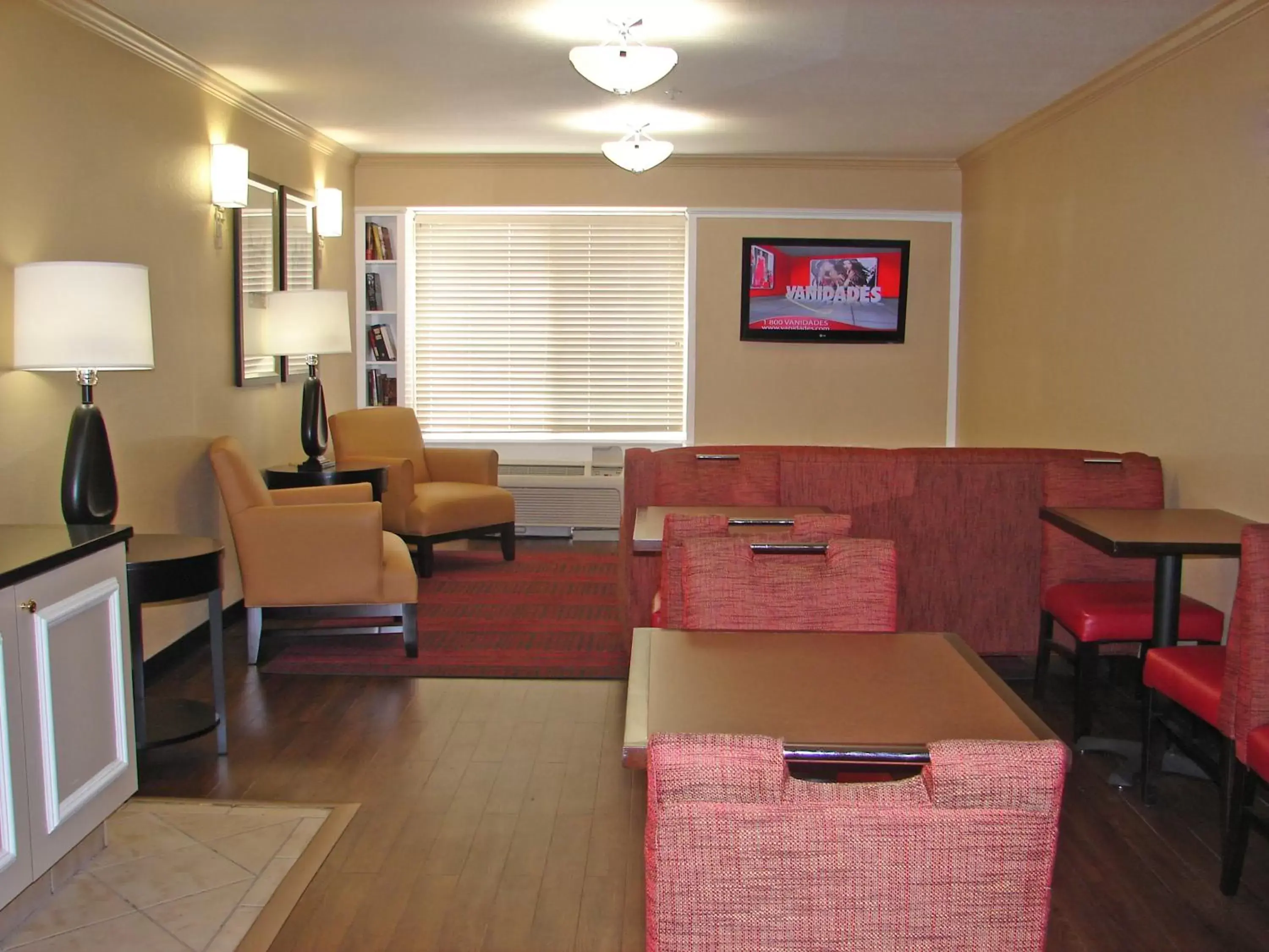 Area and facilities, Seating Area in Extended Stay America Suites - Norwalk - Stamford